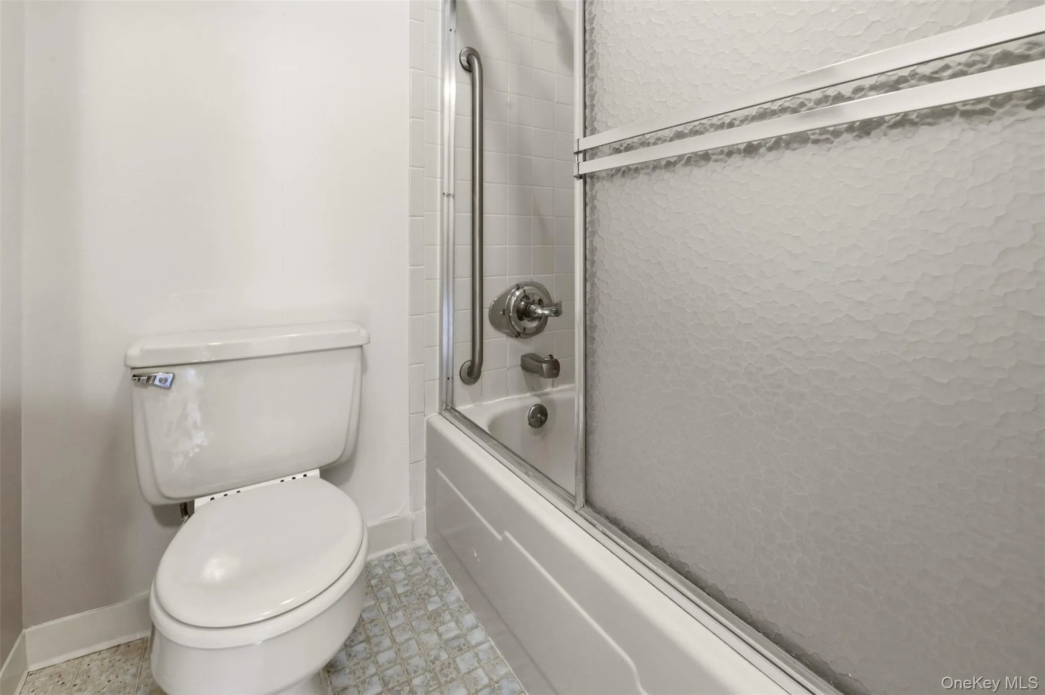 1006 Cabot Path, Smithtown, NY, 1 Bedroom Bedrooms, 4 Rooms Rooms,1 BathroomBathrooms,Residential,For Rent,Cabot,0,1033101 1006 Cabot Path, Smithtown, NY, 1 Bedroom Bedrooms, 4 Rooms Rooms,1 BathroomBathrooms,Residential,For Rent,Cabot,0,1033101