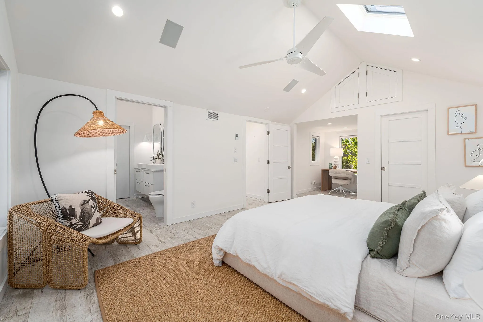 21515 Soundview Avenue, Southold, NY, 3 Bedrooms Bedrooms, 6 Rooms Rooms,2 BathroomsBathrooms,Residential,For Rent,Soundview,0,1033102 21515 Soundview Avenue, Southold, NY, 3 Bedrooms Bedrooms, 6 Rooms Rooms,2 BathroomsBathrooms,Residential,For Rent,Soundview,0,1033102
