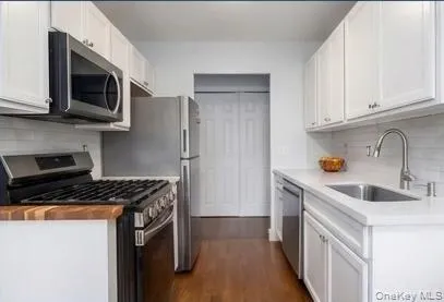 355 Route 111, Smithtown, NY, 2 Bedrooms Bedrooms, 5 Rooms Rooms,1 BathroomBathrooms,Residential,For Rent,Route 111,0,1033107 355 Route 111, Smithtown, NY, 2 Bedrooms Bedrooms, 5 Rooms Rooms,1 BathroomBathrooms,Residential,For Rent,Route 111,0,1033107