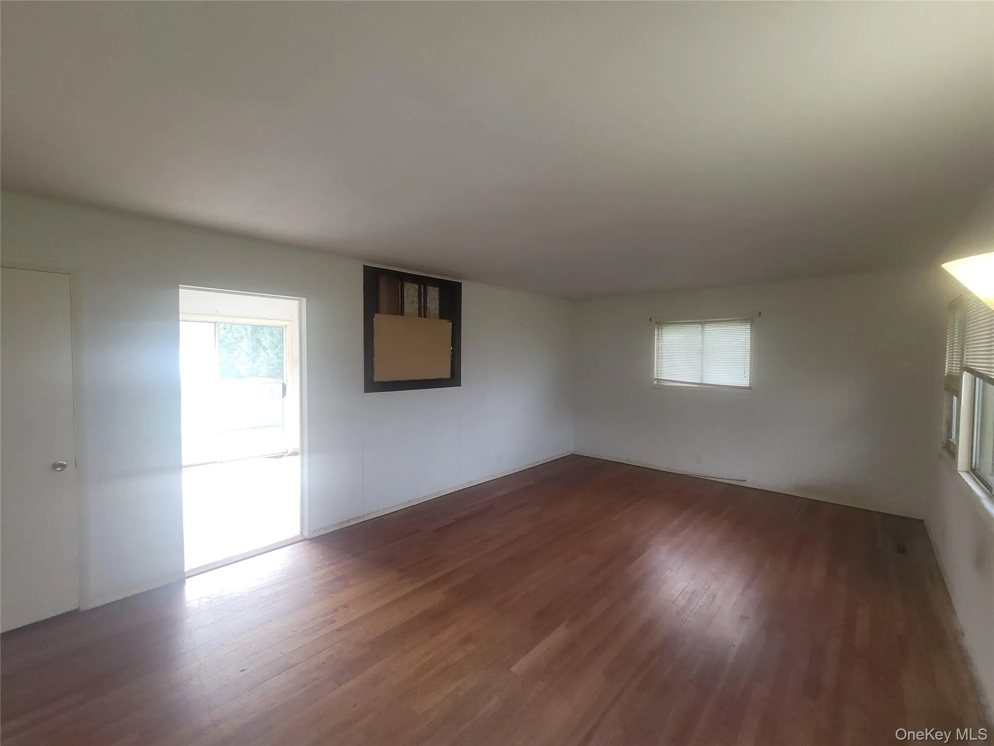 1048 Old Liberty Road, Thompson, NY, 3 Bedrooms Bedrooms, 6 Rooms Rooms,1 BathroomBathrooms,Residential,For Rent,Old Liberty,0,1033109 1048 Old Liberty Road, Thompson, NY, 3 Bedrooms Bedrooms, 6 Rooms Rooms,1 BathroomBathrooms,Residential,For Rent,Old Liberty,0,1033109