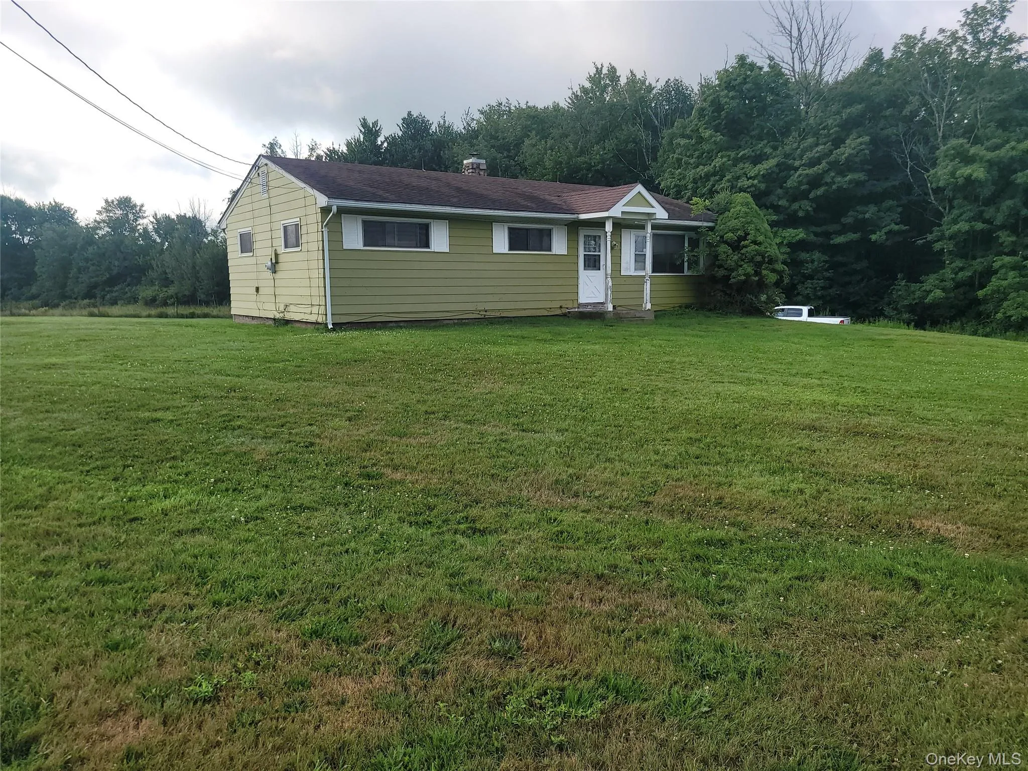 1048 Old Liberty Road, Thompson, NY, 3 Bedrooms Bedrooms, 6 Rooms Rooms,1 BathroomBathrooms,Residential,For Rent,Old Liberty,0,1033109 1048 Old Liberty Road, Thompson, NY, 3 Bedrooms Bedrooms, 6 Rooms Rooms,1 BathroomBathrooms,Residential,For Rent,Old Liberty,0,1033109