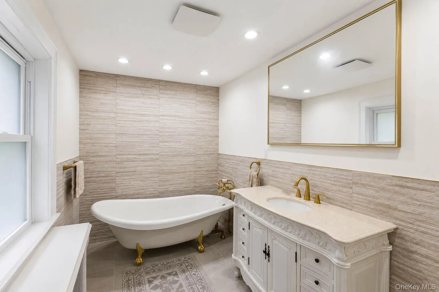 450 Oyster Bay Road, Oyster Bay, NY, 7 Bedrooms Bedrooms, 13 Rooms Rooms,7 BathroomsBathrooms,Residential,For Rent,Oyster Bay,0,1033116 450 Oyster Bay Road, Oyster Bay, NY, 7 Bedrooms Bedrooms, 13 Rooms Rooms,7 BathroomsBathrooms,Residential,For Rent,Oyster Bay,0,1033116