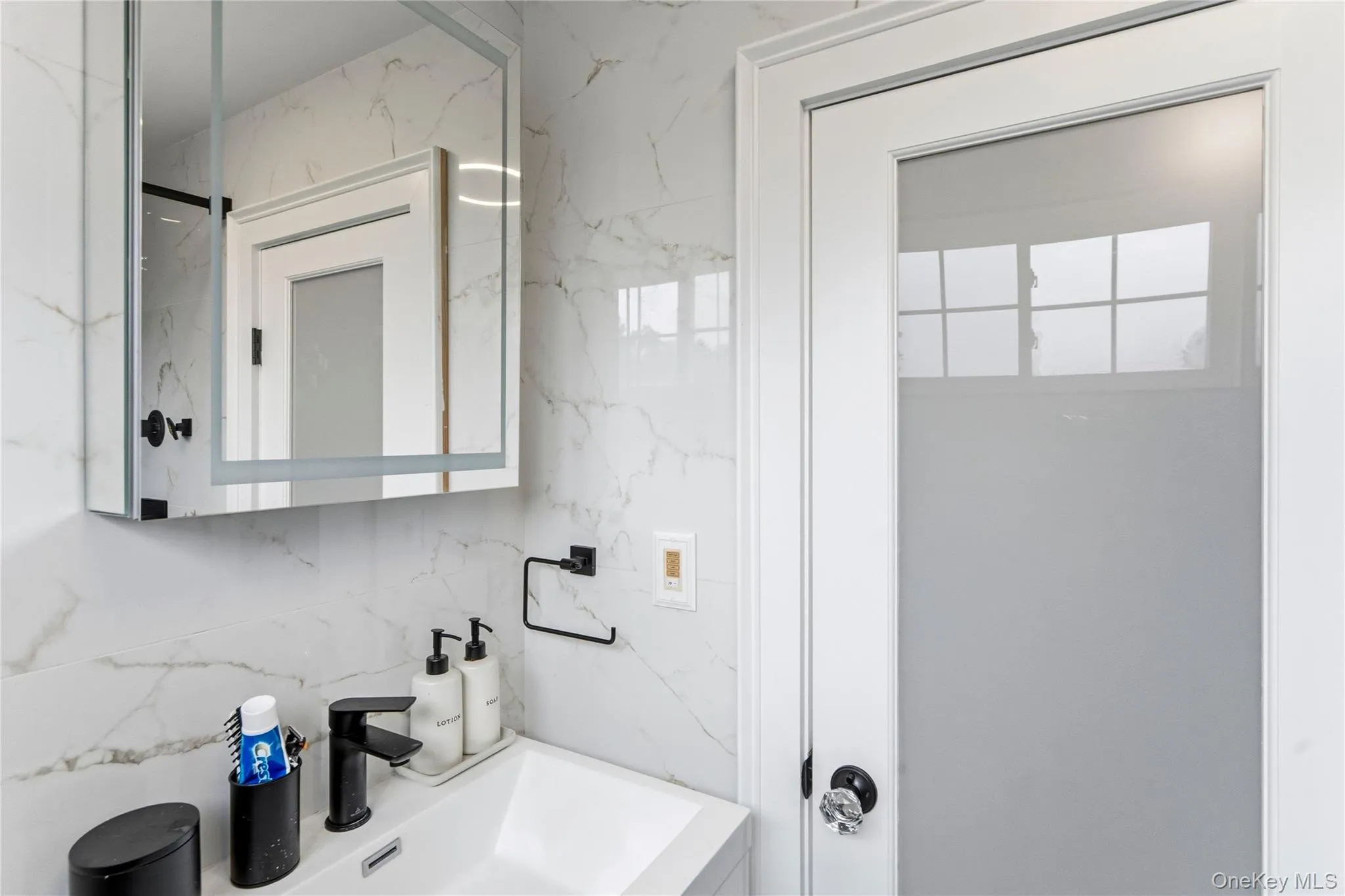 450 Oyster Bay Road, Oyster Bay, NY, 7 Bedrooms Bedrooms, 13 Rooms Rooms,7 BathroomsBathrooms,Residential,For Rent,Oyster Bay,0,1033116 450 Oyster Bay Road, Oyster Bay, NY, 7 Bedrooms Bedrooms, 13 Rooms Rooms,7 BathroomsBathrooms,Residential,For Rent,Oyster Bay,0,1033116
