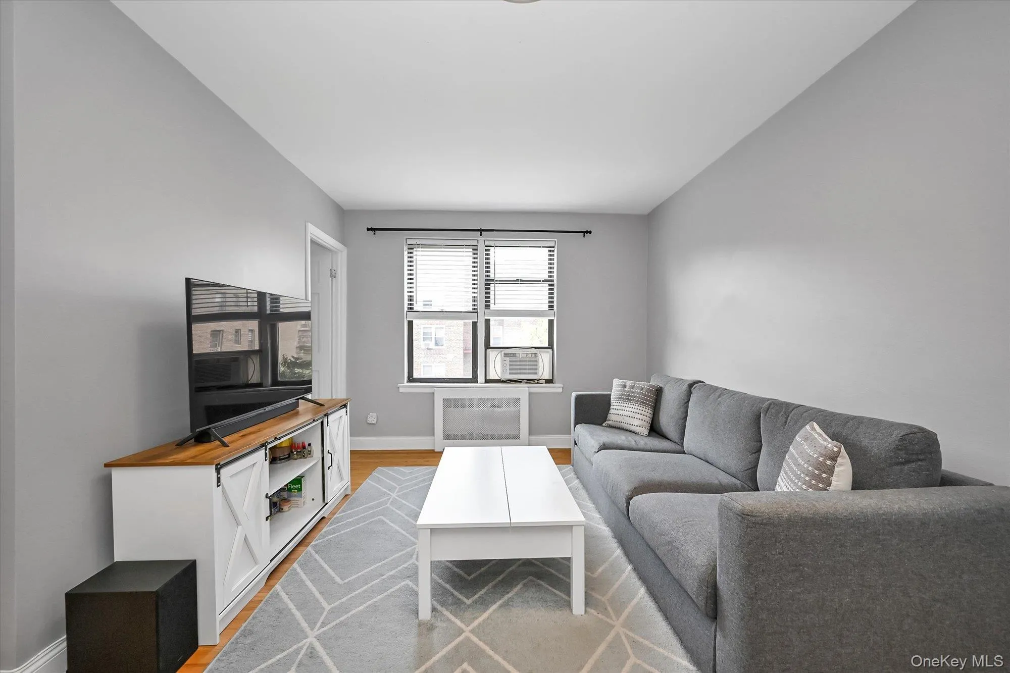 105-30 66th Avenue, New York, NY, 2 Bedrooms Bedrooms, 5 Rooms Rooms,1 BathroomBathrooms,Residential,For Rent,66th,0,1033117 105-30 66th Avenue, New York, NY, 2 Bedrooms Bedrooms, 5 Rooms Rooms,1 BathroomBathrooms,Residential,For Rent,66th,0,1033117
