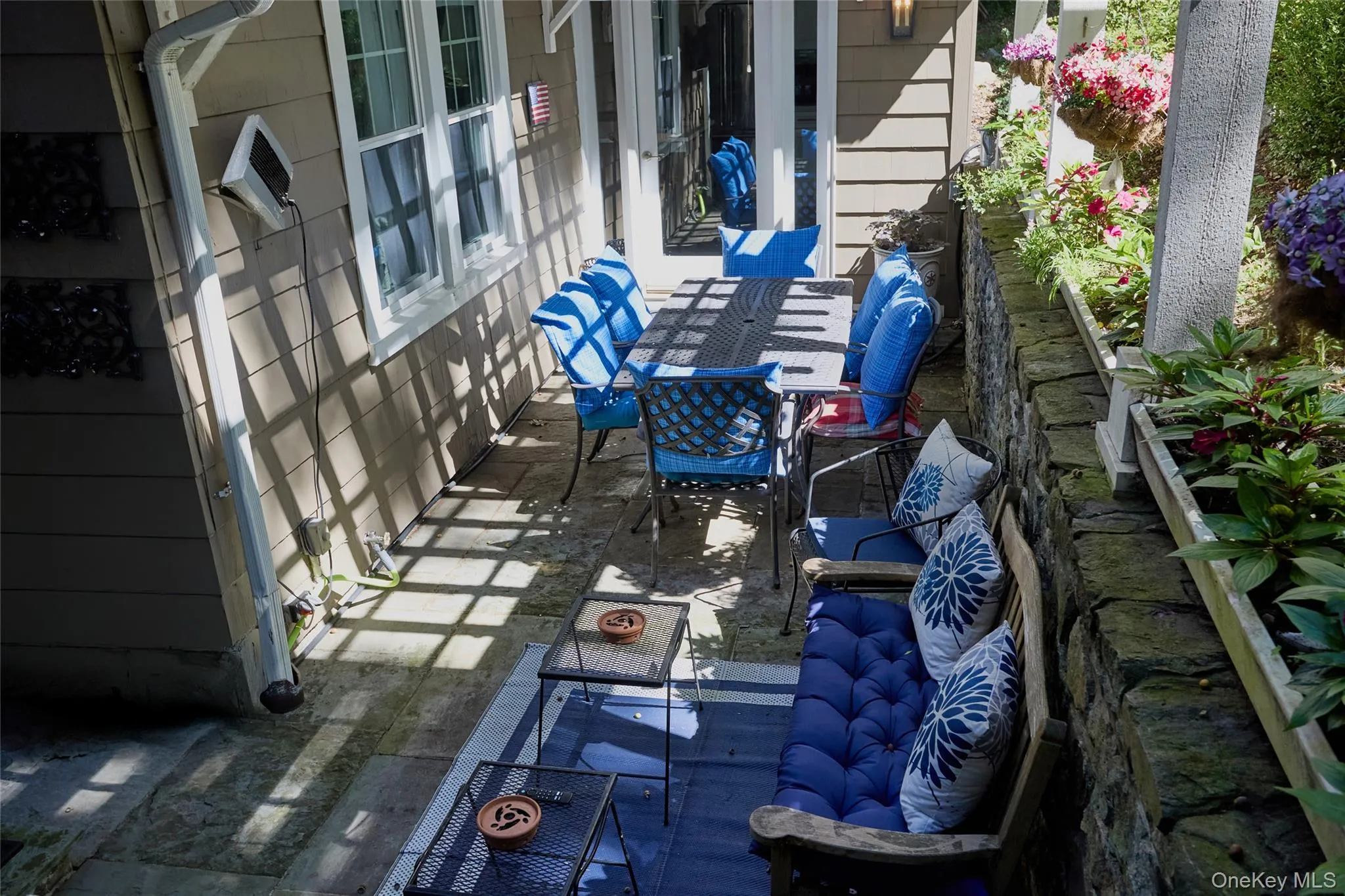 22 Hillside Avenue, Bedford, NY, 3 Bedrooms Bedrooms, 7 Rooms Rooms,2 BathroomsBathrooms,Residential,For Rent,Hillside,0,1033118 22 Hillside Avenue, Bedford, NY, 3 Bedrooms Bedrooms, 7 Rooms Rooms,2 BathroomsBathrooms,Residential,For Rent,Hillside,0,1033118