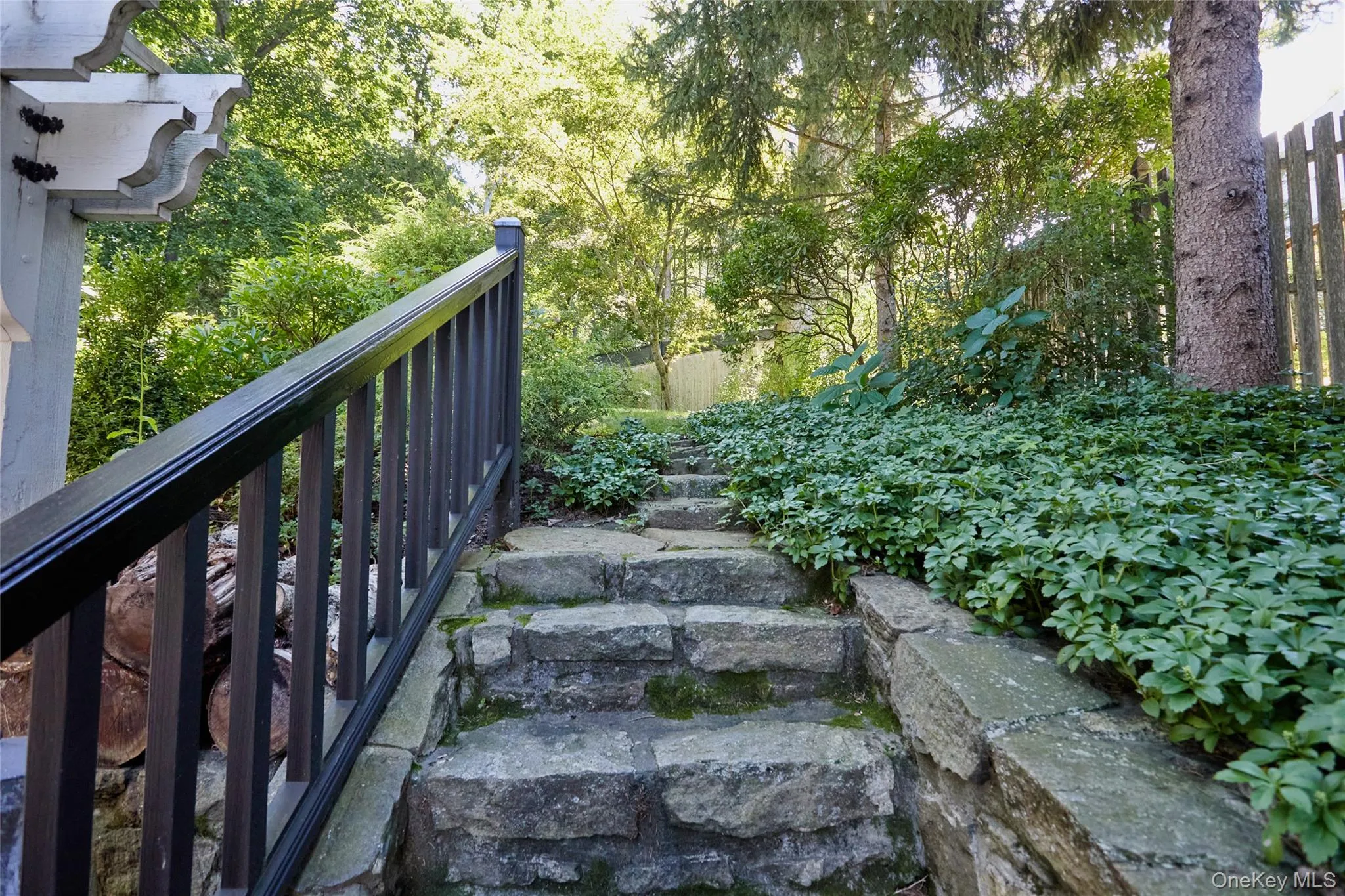 22 Hillside Avenue, Bedford, NY, 3 Bedrooms Bedrooms, 7 Rooms Rooms,2 BathroomsBathrooms,Residential,For Rent,Hillside,0,1033118 22 Hillside Avenue, Bedford, NY, 3 Bedrooms Bedrooms, 7 Rooms Rooms,2 BathroomsBathrooms,Residential,For Rent,Hillside,0,1033118