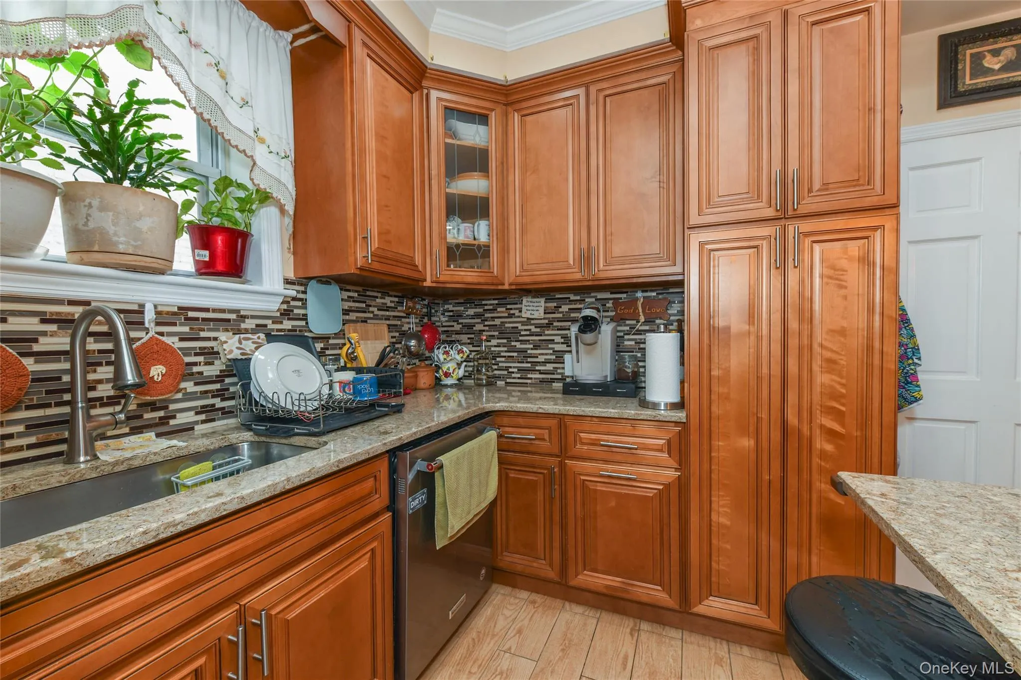 126-12 116th Avenue, New York, NY, 3 Bedrooms Bedrooms, 8 Rooms Rooms,1 BathroomBathrooms,Residential,For Rent,116th,0,1033120 126-12 116th Avenue, New York, NY, 3 Bedrooms Bedrooms, 8 Rooms Rooms,1 BathroomBathrooms,Residential,For Rent,116th,0,1033120