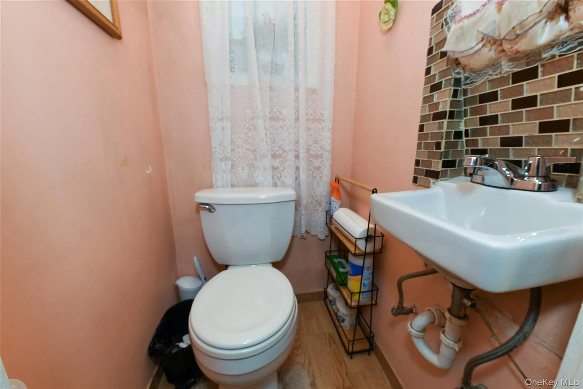 126-12 116th Avenue, New York, NY, 3 Bedrooms Bedrooms, 8 Rooms Rooms,1 BathroomBathrooms,Residential,For Rent,116th,0,1033120 126-12 116th Avenue, New York, NY, 3 Bedrooms Bedrooms, 8 Rooms Rooms,1 BathroomBathrooms,Residential,For Rent,116th,0,1033120