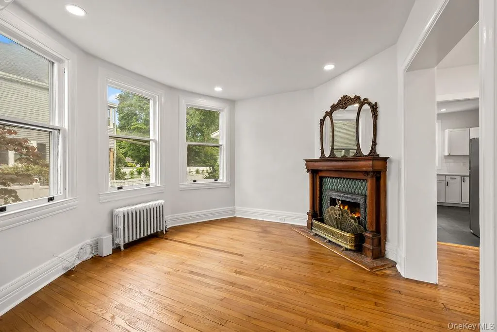 7 Clinton Place, Ramapo, NY, 4 Bedrooms Bedrooms, 8 Rooms Rooms,2 BathroomsBathrooms,Residential,For Rent,Clinton,0,1033122 7 Clinton Place, Ramapo, NY, 4 Bedrooms Bedrooms, 8 Rooms Rooms,2 BathroomsBathrooms,Residential,For Rent,Clinton,0,1033122