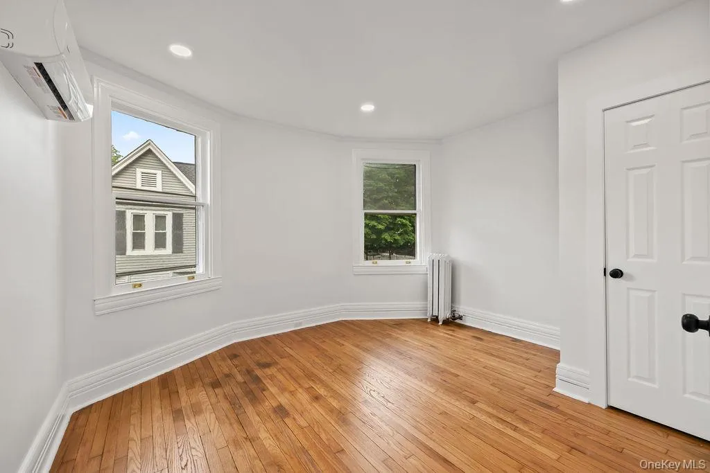 7 Clinton Place, Ramapo, NY, 4 Bedrooms Bedrooms, 8 Rooms Rooms,2 BathroomsBathrooms,Residential,For Rent,Clinton,0,1033122 7 Clinton Place, Ramapo, NY, 4 Bedrooms Bedrooms, 8 Rooms Rooms,2 BathroomsBathrooms,Residential,For Rent,Clinton,0,1033122