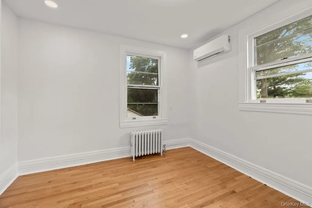 7 Clinton Place, Ramapo, NY, 4 Bedrooms Bedrooms, 8 Rooms Rooms,2 BathroomsBathrooms,Residential,For Rent,Clinton,0,1033122 7 Clinton Place, Ramapo, NY, 4 Bedrooms Bedrooms, 8 Rooms Rooms,2 BathroomsBathrooms,Residential,For Rent,Clinton,0,1033122