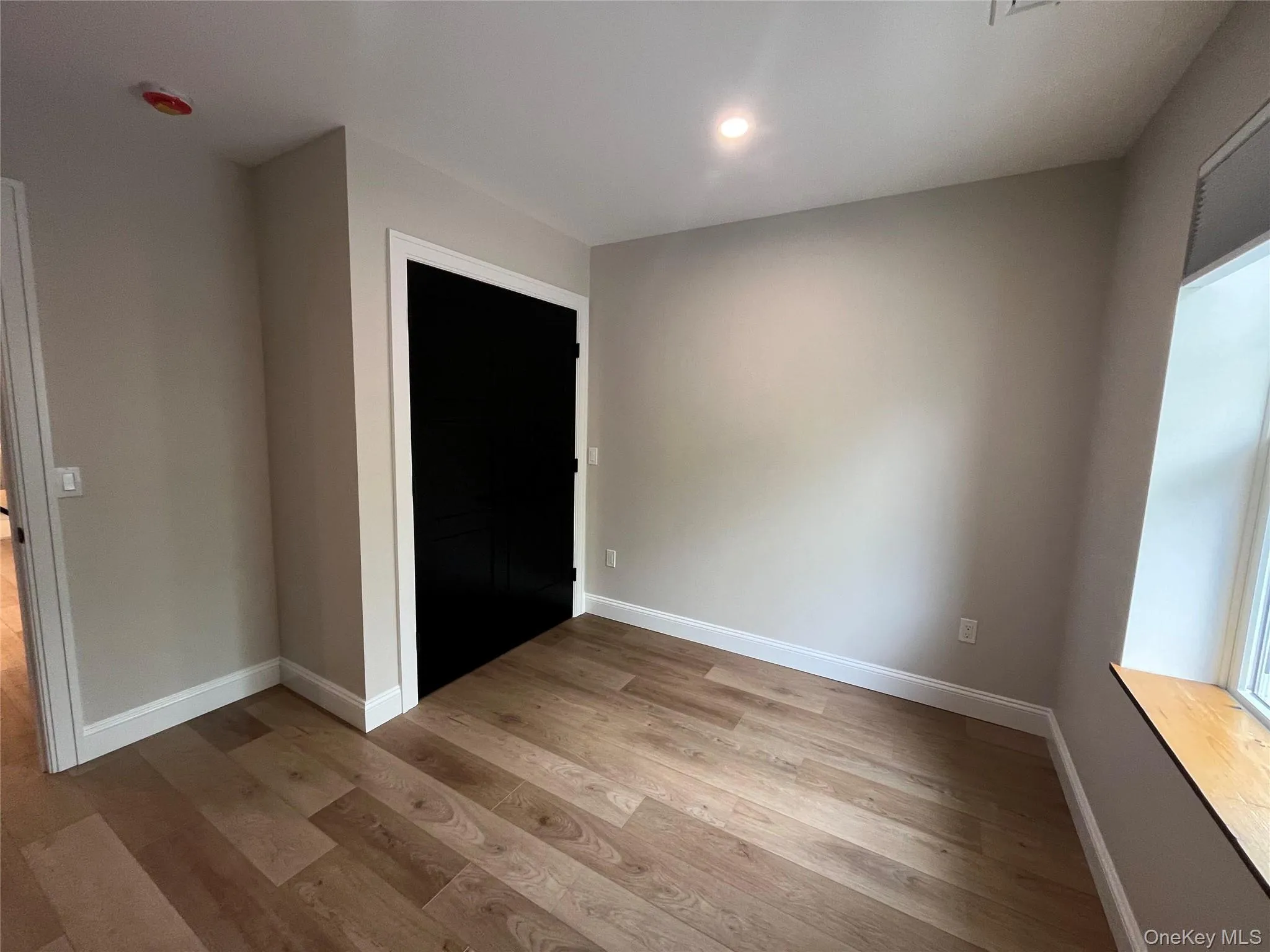 68A Main Street, Babylon, NY, 2 Bedrooms Bedrooms, 4 Rooms Rooms,1 BathroomBathrooms,Residential Lease,For Rent,Main,0,1033125 68A Main Street, Babylon, NY, 2 Bedrooms Bedrooms, 4 Rooms Rooms,1 BathroomBathrooms,Residential Lease,For Rent,Main,0,1033125