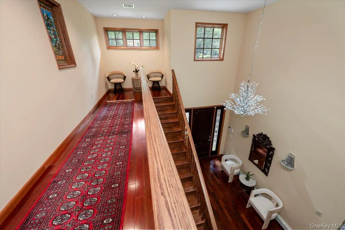 2nd Floor Hall / Landing 2nd Floor Hall / Landing