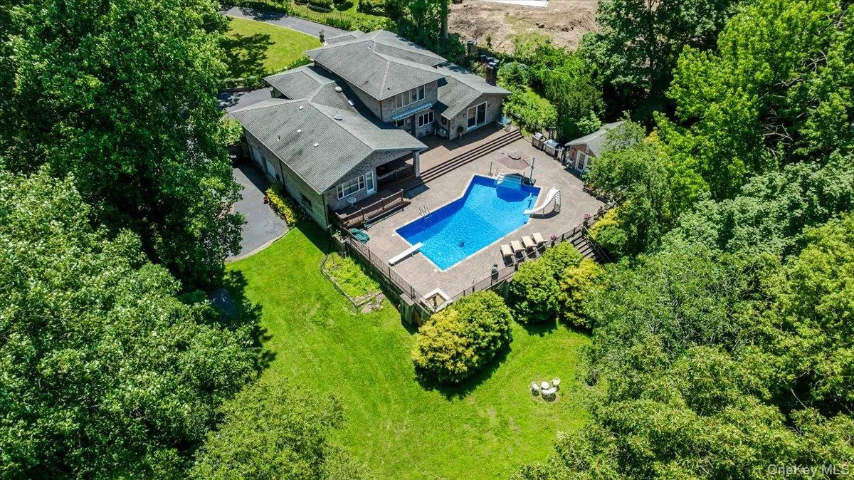 5 Jacquelyn Court, Huntington, NY, 5 Bedrooms Bedrooms, 10 Rooms Rooms,4 BathroomsBathrooms,Residential,For Rent,Jacquelyn,0,1033127 5 Jacquelyn Court, Huntington, NY, 5 Bedrooms Bedrooms, 10 Rooms Rooms,4 BathroomsBathrooms,Residential,For Rent,Jacquelyn,0,1033127