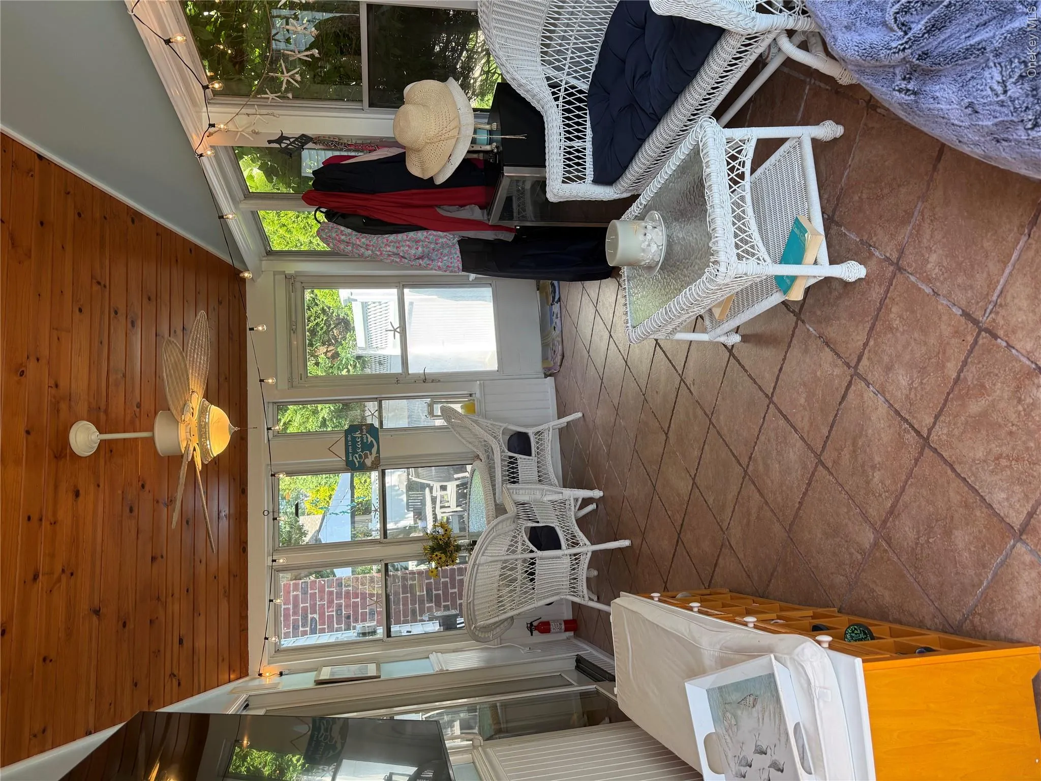 244 Ocean Avenue, Oyster Bay, NY, 3 Bedrooms Bedrooms, 7 Rooms Rooms,1 BathroomBathrooms,Residential,For Rent,Ocean,0,1033130 244 Ocean Avenue, Oyster Bay, NY, 3 Bedrooms Bedrooms, 7 Rooms Rooms,1 BathroomBathrooms,Residential,For Rent,Ocean,0,1033130