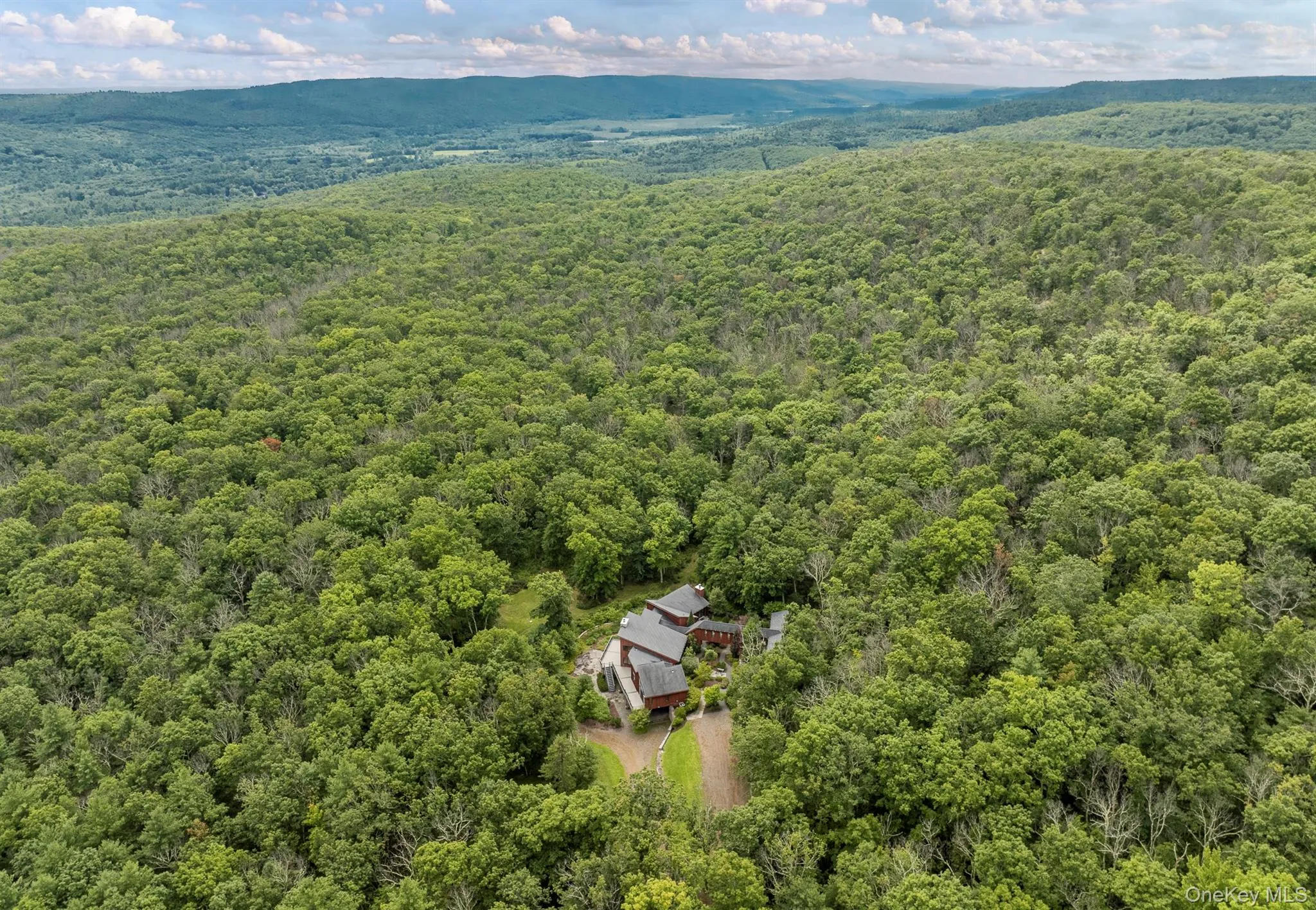 25 Vincent Place, Mamakating, NY, 4 Bedrooms Bedrooms, 12 Rooms Rooms,4 BathroomsBathrooms,Residential,For Rent,Vincent,0,1033134 25 Vincent Place, Mamakating, NY, 4 Bedrooms Bedrooms, 12 Rooms Rooms,4 BathroomsBathrooms,Residential,For Rent,Vincent,0,1033134
