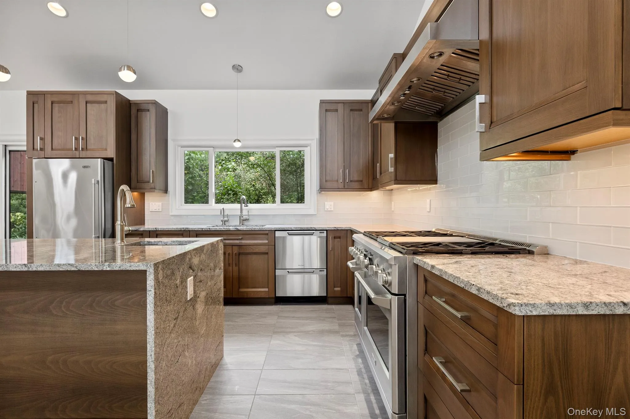 25 Vincent Place, Mamakating, NY, 4 Bedrooms Bedrooms, 12 Rooms Rooms,4 BathroomsBathrooms,Residential,For Rent,Vincent,0,1033134 25 Vincent Place, Mamakating, NY, 4 Bedrooms Bedrooms, 12 Rooms Rooms,4 BathroomsBathrooms,Residential,For Rent,Vincent,0,1033134