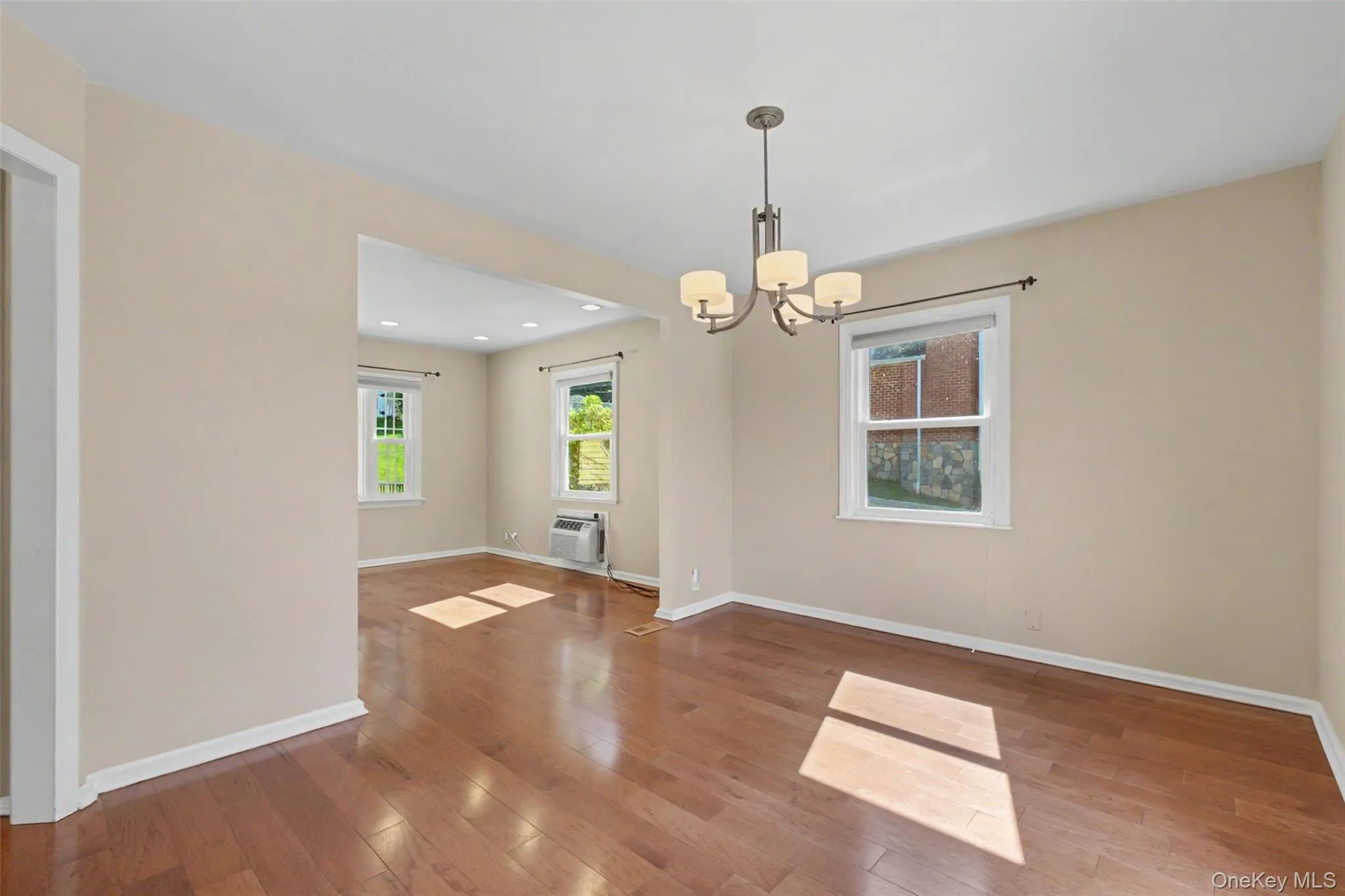 33 Grandview Drive, Carmel, NY, 3 Bedrooms Bedrooms, 7 Rooms Rooms,2 BathroomsBathrooms,Residential,For Rent,Grandview,0,1033137 33 Grandview Drive, Carmel, NY, 3 Bedrooms Bedrooms, 7 Rooms Rooms,2 BathroomsBathrooms,Residential,For Rent,Grandview,0,1033137