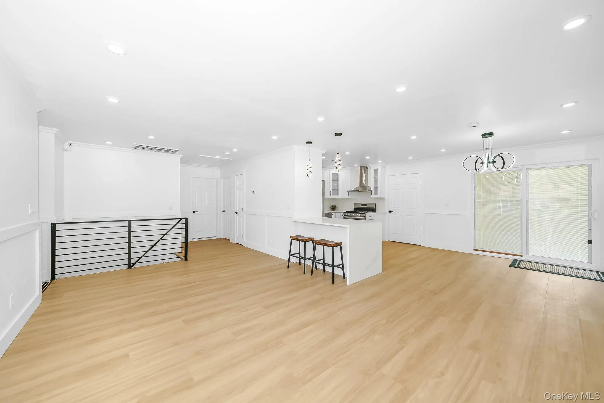 48 Joan Avenue, Brookhaven, NY, 3 Bedrooms Bedrooms, 8 Rooms Rooms,2 BathroomsBathrooms,Residential,For Rent,Joan,0,1033138 48 Joan Avenue, Brookhaven, NY, 3 Bedrooms Bedrooms, 8 Rooms Rooms,2 BathroomsBathrooms,Residential,For Rent,Joan,0,1033138