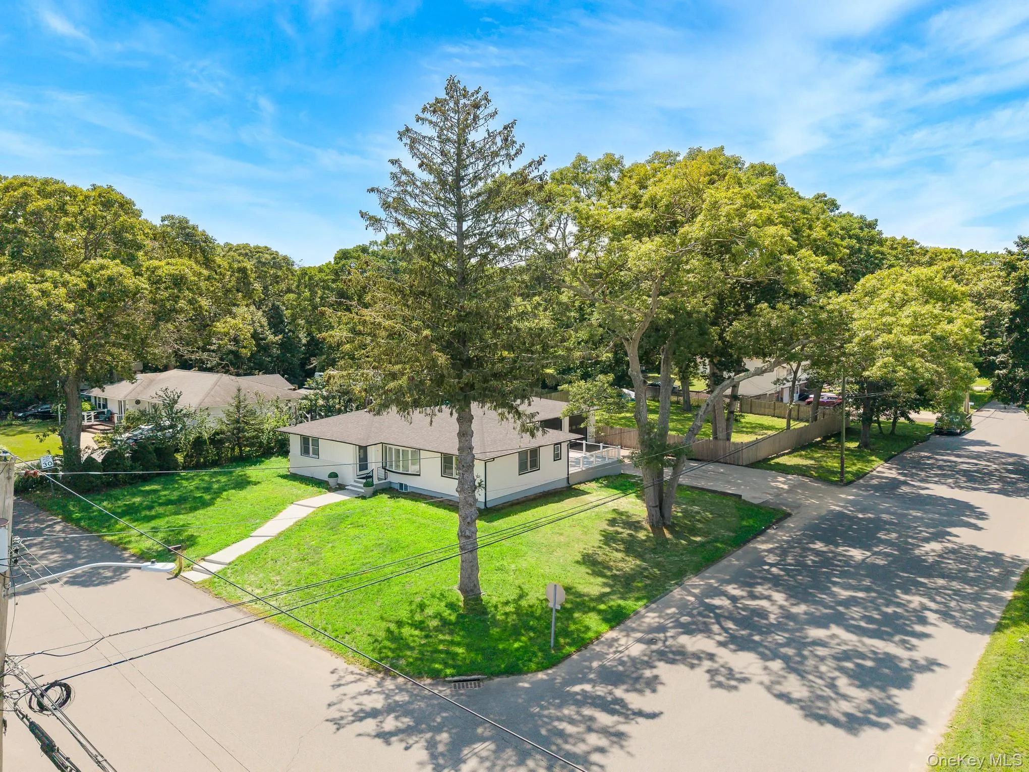48 Joan Avenue, Brookhaven, NY, 3 Bedrooms Bedrooms, 8 Rooms Rooms,2 BathroomsBathrooms,Residential,For Rent,Joan,0,1033138 48 Joan Avenue, Brookhaven, NY, 3 Bedrooms Bedrooms, 8 Rooms Rooms,2 BathroomsBathrooms,Residential,For Rent,Joan,0,1033138