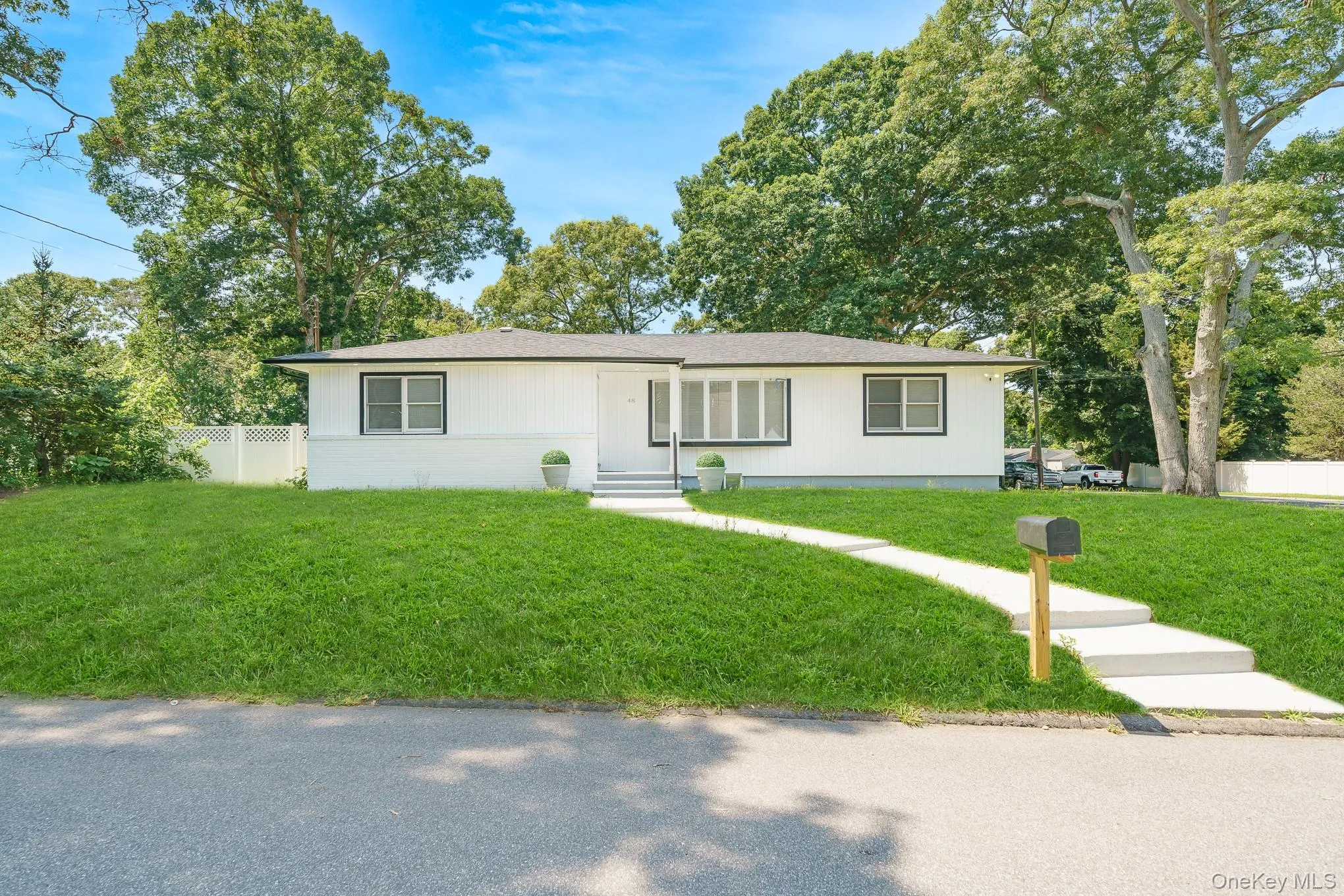 48 Joan Avenue, Brookhaven, NY, 3 Bedrooms Bedrooms, 8 Rooms Rooms,2 BathroomsBathrooms,Residential,For Rent,Joan,0,1033138 48 Joan Avenue, Brookhaven, NY, 3 Bedrooms Bedrooms, 8 Rooms Rooms,2 BathroomsBathrooms,Residential,For Rent,Joan,0,1033138