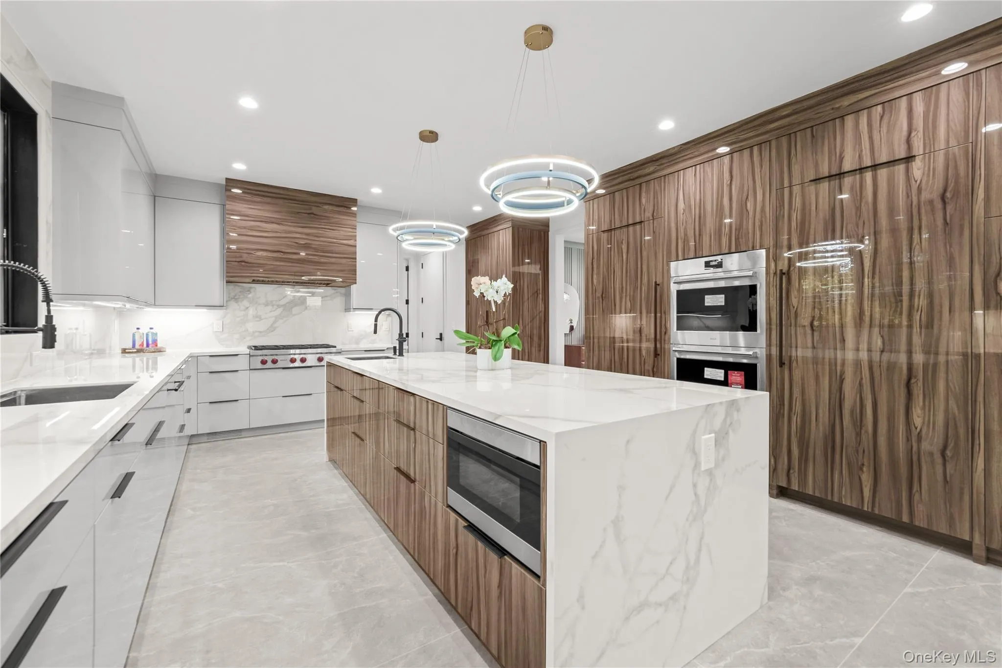22 Old Field Lane, North Hempstead, NY, 6 Bedrooms Bedrooms, 10 Rooms Rooms,5 BathroomsBathrooms,Residential,For Rent,Old Field Lane,0,1033140 22 Old Field Lane, North Hempstead, NY, 6 Bedrooms Bedrooms, 10 Rooms Rooms,5 BathroomsBathrooms,Residential,For Rent,Old Field Lane,0,1033140
