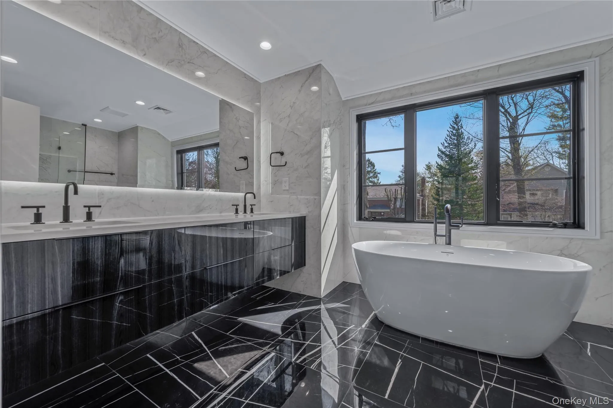 22 Old Field Lane, North Hempstead, NY, 6 Bedrooms Bedrooms, 10 Rooms Rooms,5 BathroomsBathrooms,Residential,For Rent,Old Field Lane,0,1033140 22 Old Field Lane, North Hempstead, NY, 6 Bedrooms Bedrooms, 10 Rooms Rooms,5 BathroomsBathrooms,Residential,For Rent,Old Field Lane,0,1033140