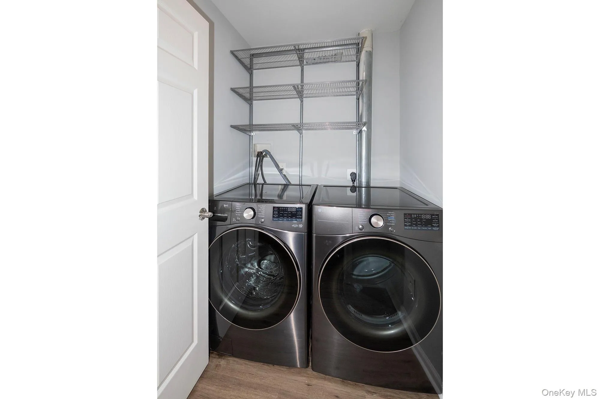 1109 Dolphin Lane, Islip, NY, 2 Bedrooms Bedrooms, 6 Rooms Rooms,2 BathroomsBathrooms,Residential Lease,For Rent,Dolphin,0,1033141 1109 Dolphin Lane, Islip, NY, 2 Bedrooms Bedrooms, 6 Rooms Rooms,2 BathroomsBathrooms,Residential Lease,For Rent,Dolphin,0,1033141