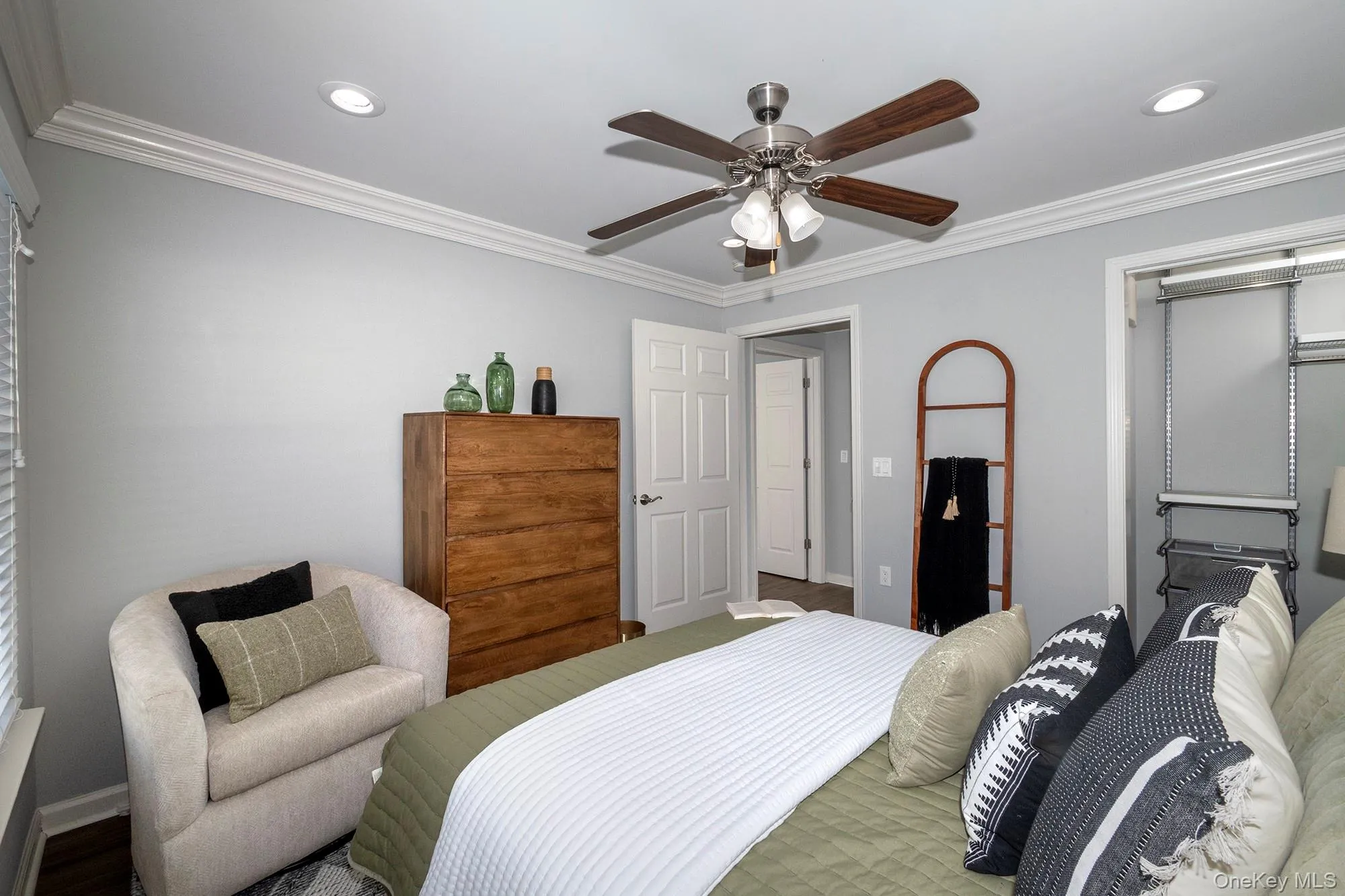 1109 Dolphin Lane, Islip, NY, 2 Bedrooms Bedrooms, 6 Rooms Rooms,2 BathroomsBathrooms,Residential Lease,For Rent,Dolphin,0,1033141 1109 Dolphin Lane, Islip, NY, 2 Bedrooms Bedrooms, 6 Rooms Rooms,2 BathroomsBathrooms,Residential Lease,For Rent,Dolphin,0,1033141