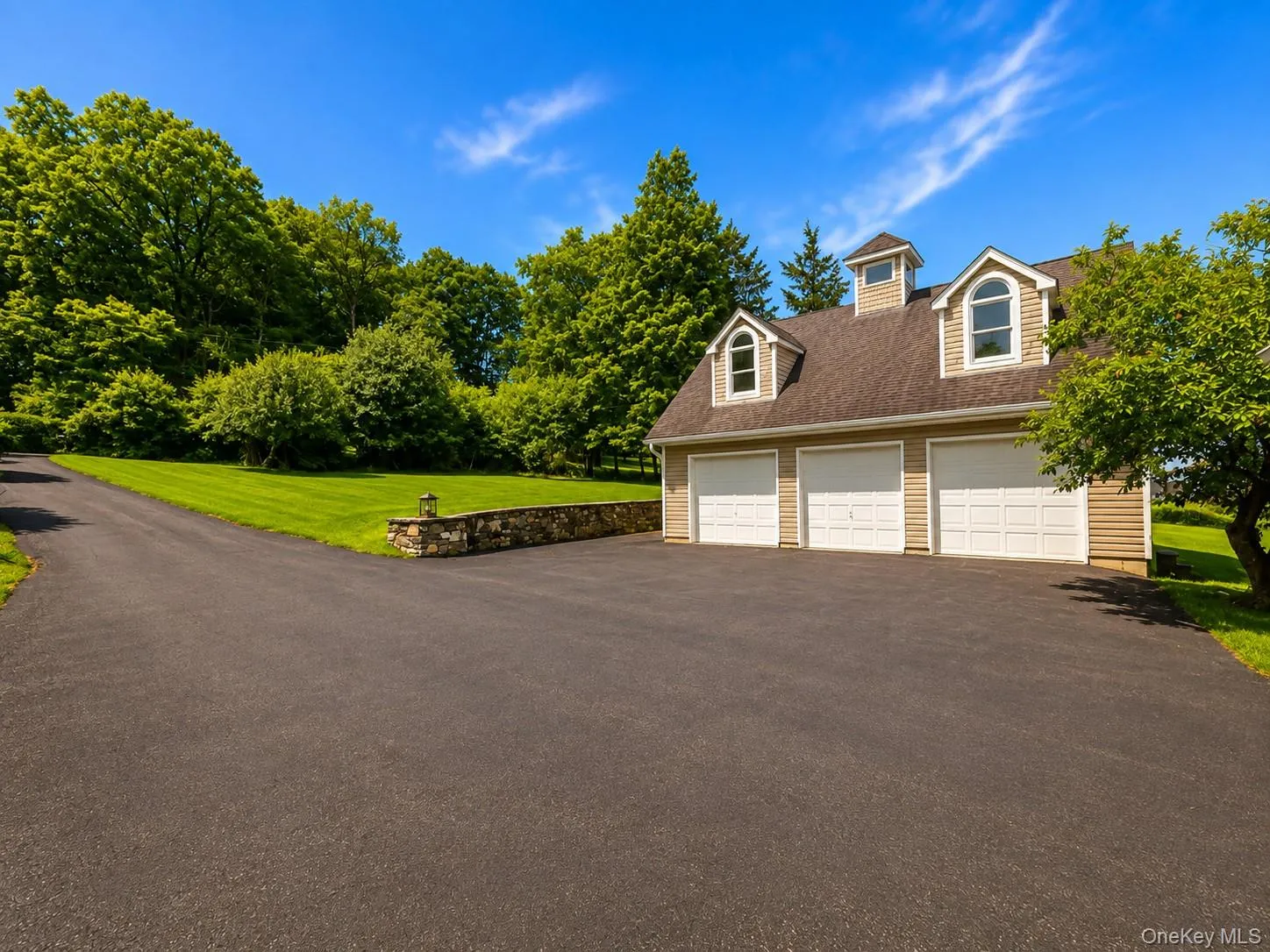 49 Helms Hill Road, Blooming Grove, NY, 4 Bedrooms Bedrooms, 8 Rooms Rooms,3 BathroomsBathrooms,Residential,For Rent,Helms Hill,0,1033143 49 Helms Hill Road, Blooming Grove, NY, 4 Bedrooms Bedrooms, 8 Rooms Rooms,3 BathroomsBathrooms,Residential,For Rent,Helms Hill,0,1033143