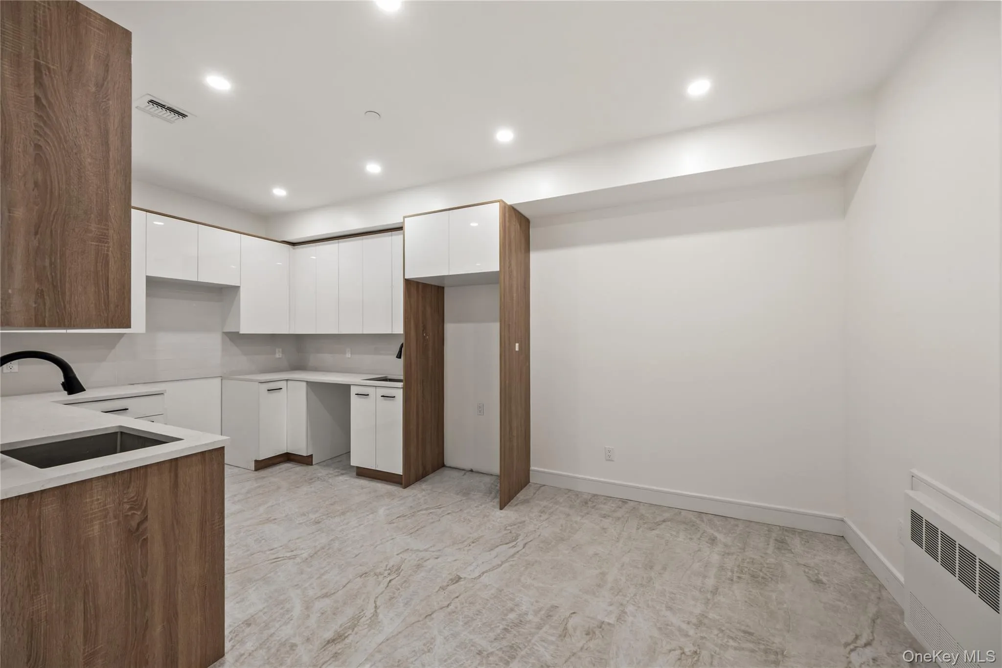 15 Warren Court, Ramapo, NY, 3 Bedrooms Bedrooms, 5 Rooms Rooms,2 BathroomsBathrooms,Residential,For Rent,Warren,0,1033144 15 Warren Court, Ramapo, NY, 3 Bedrooms Bedrooms, 5 Rooms Rooms,2 BathroomsBathrooms,Residential,For Rent,Warren,0,1033144