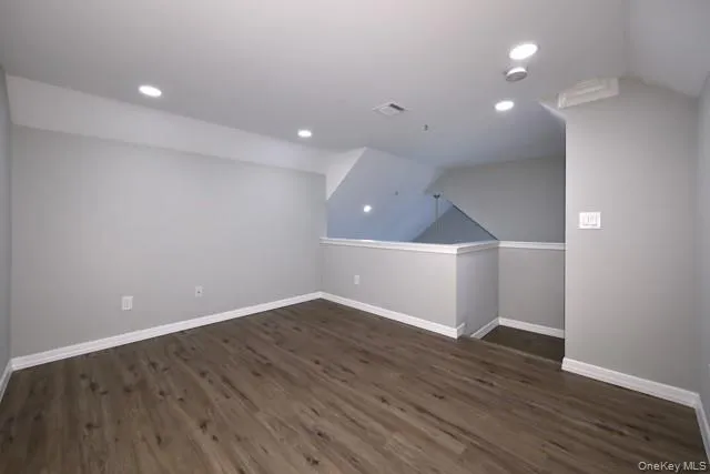 1804 Dolphin Lane, Islip, NY, 2 Bedrooms Bedrooms, 6 Rooms Rooms,2 BathroomsBathrooms,Residential Lease,For Rent,Dolphin,0,1033145 1804 Dolphin Lane, Islip, NY, 2 Bedrooms Bedrooms, 6 Rooms Rooms,2 BathroomsBathrooms,Residential Lease,For Rent,Dolphin,0,1033145