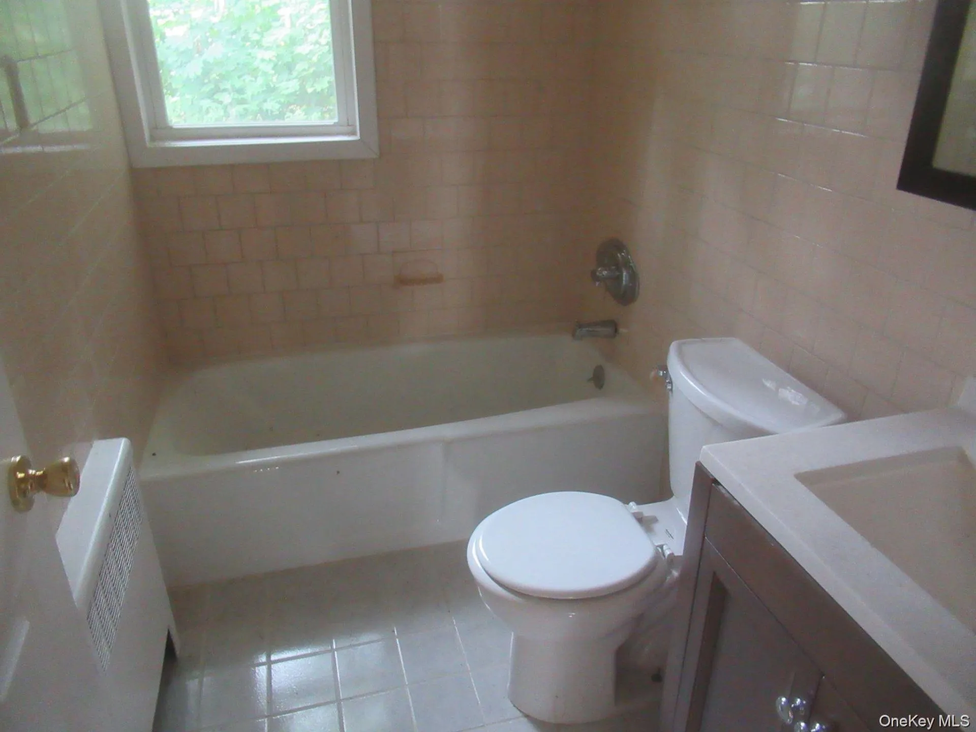 33 Meadow Avenue, Chester Town, NY, 3 Bedrooms Bedrooms, 4 Rooms Rooms,1 BathroomBathrooms,Residential,For Rent,Meadow,0,1033159 33 Meadow Avenue, Chester Town, NY, 3 Bedrooms Bedrooms, 4 Rooms Rooms,1 BathroomBathrooms,Residential,For Rent,Meadow,0,1033159