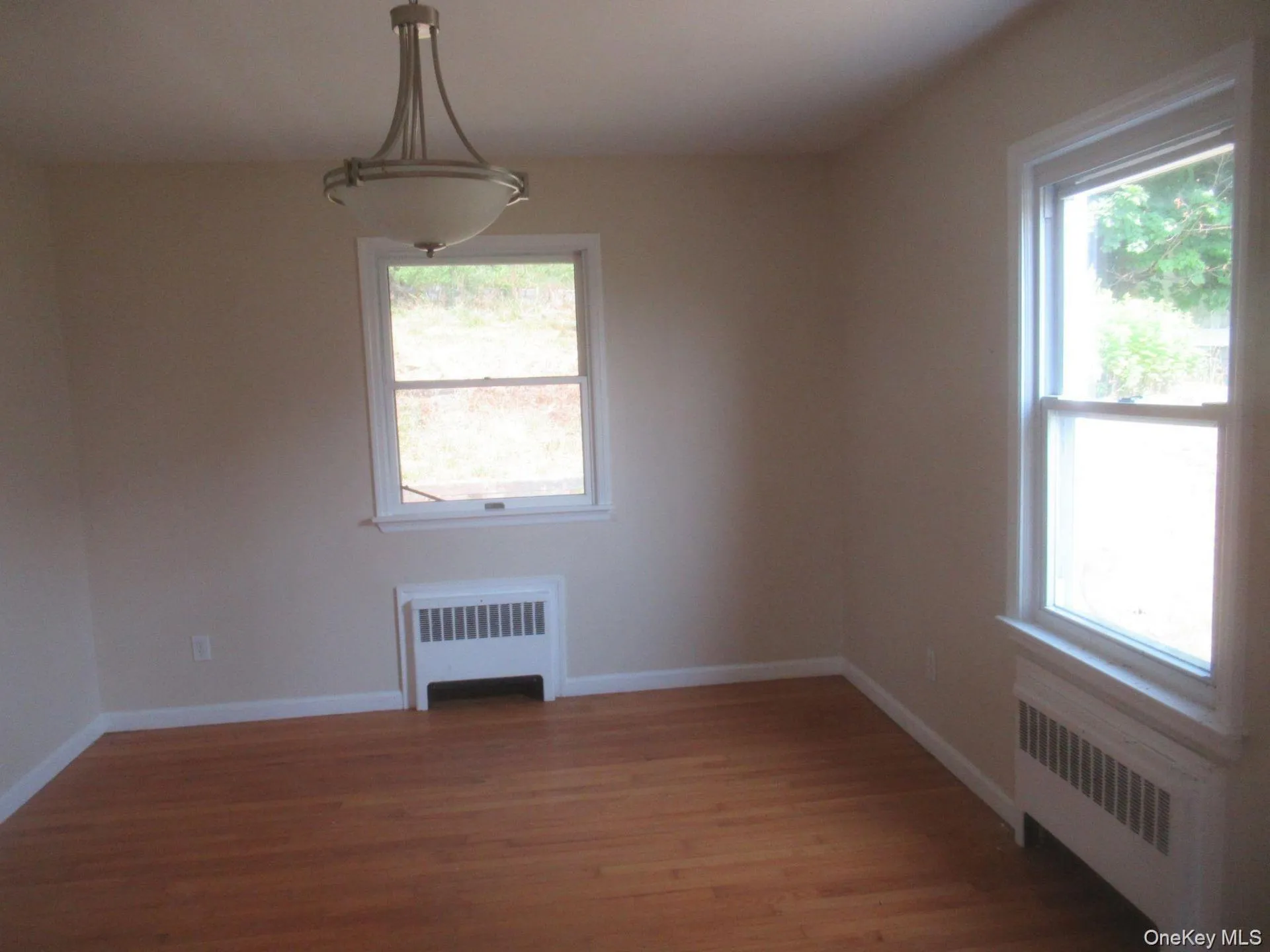33 Meadow Avenue, Chester Town, NY, 3 Bedrooms Bedrooms, 4 Rooms Rooms,1 BathroomBathrooms,Residential,For Rent,Meadow,0,1033159 33 Meadow Avenue, Chester Town, NY, 3 Bedrooms Bedrooms, 4 Rooms Rooms,1 BathroomBathrooms,Residential,For Rent,Meadow,0,1033159