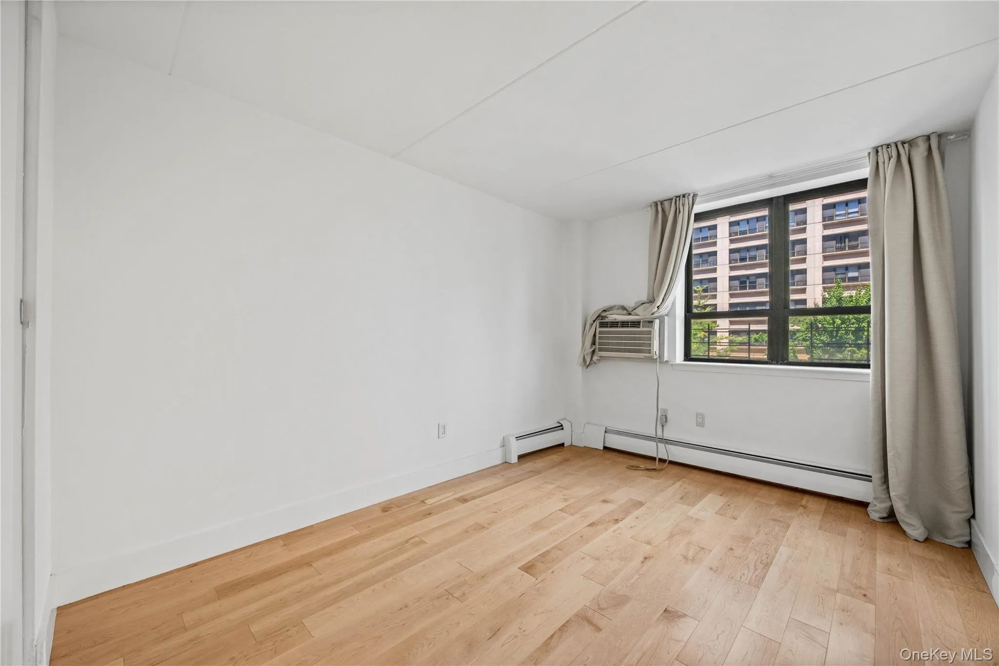 220 Manhattan Avenue, New York, NY, 2 Bedrooms Bedrooms, 5 Rooms Rooms,1 BathroomBathrooms,Residential,For Rent,Manhattan,0,1033160 220 Manhattan Avenue, New York, NY, 2 Bedrooms Bedrooms, 5 Rooms Rooms,1 BathroomBathrooms,Residential,For Rent,Manhattan,0,1033160