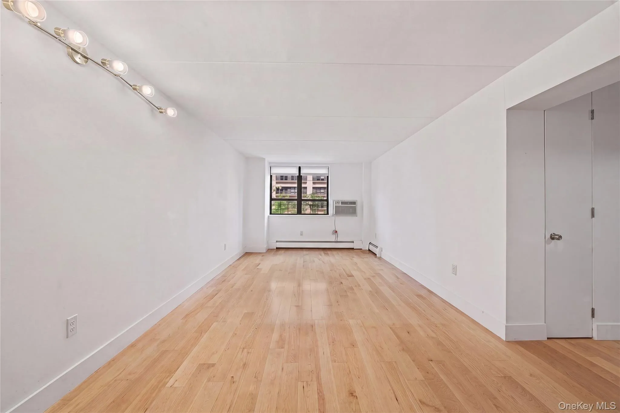 220 Manhattan Avenue, New York, NY, 2 Bedrooms Bedrooms, 5 Rooms Rooms,1 BathroomBathrooms,Residential,For Rent,Manhattan,0,1033160 220 Manhattan Avenue, New York, NY, 2 Bedrooms Bedrooms, 5 Rooms Rooms,1 BathroomBathrooms,Residential,For Rent,Manhattan,0,1033160