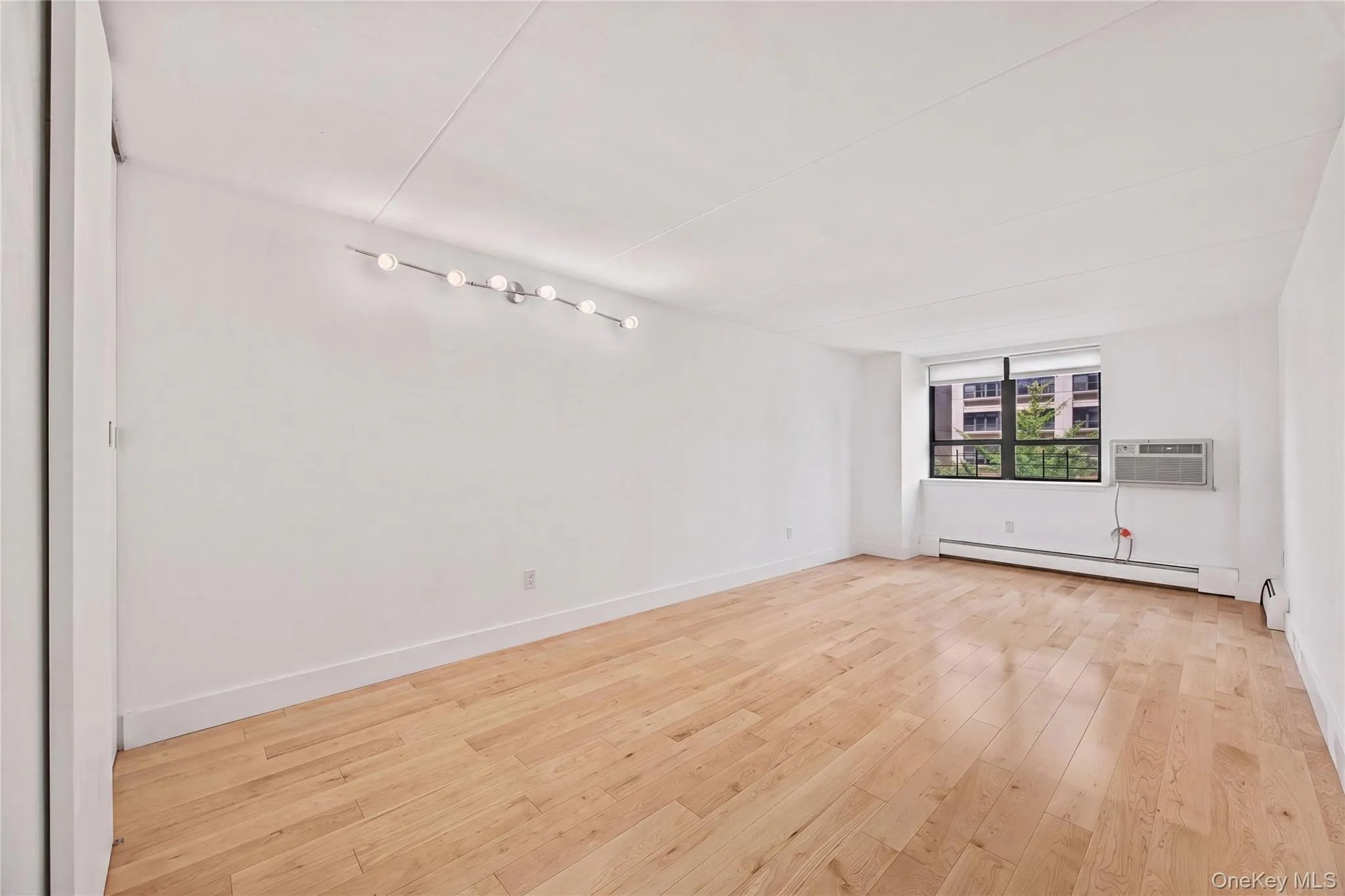 220 Manhattan Avenue, New York, NY, 2 Bedrooms Bedrooms, 5 Rooms Rooms,1 BathroomBathrooms,Residential,For Rent,Manhattan,0,1033160 220 Manhattan Avenue, New York, NY, 2 Bedrooms Bedrooms, 5 Rooms Rooms,1 BathroomBathrooms,Residential,For Rent,Manhattan,0,1033160