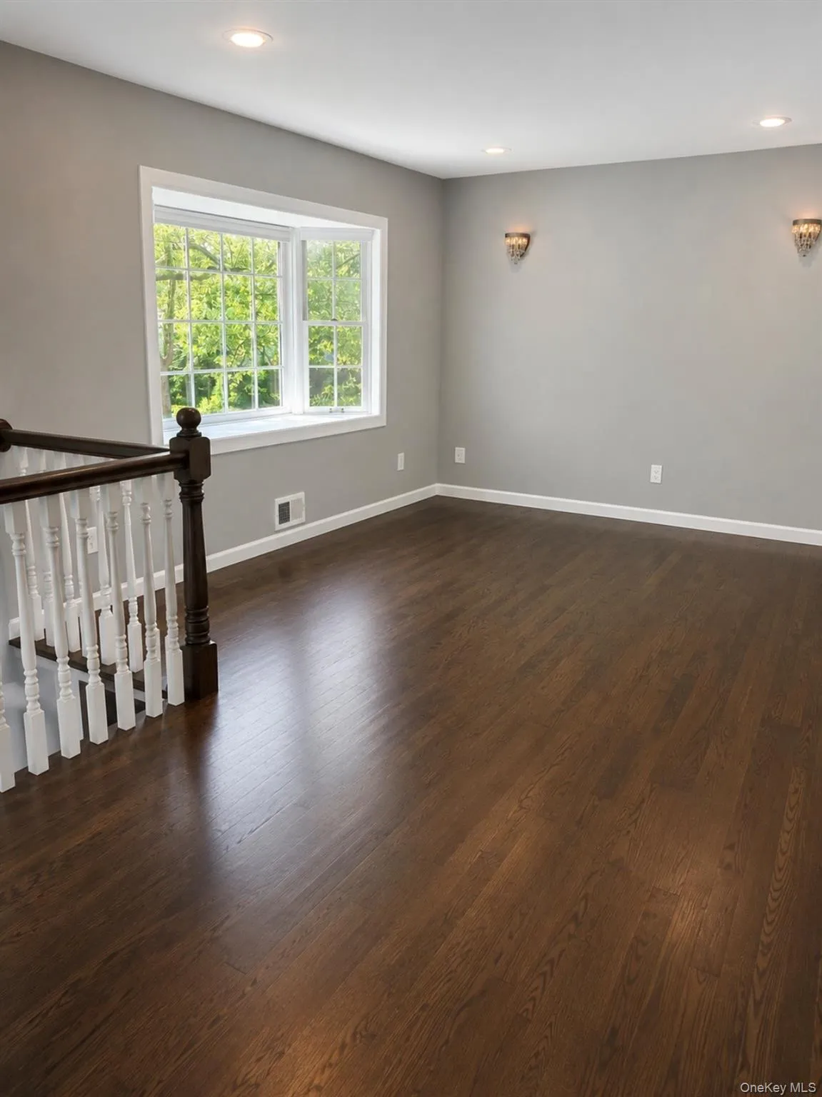 7 Phyllis Drive, Huntington, NY, 4 Bedrooms Bedrooms, 7 Rooms Rooms,2 BathroomsBathrooms,Residential Lease,For Rent,Phyllis,0,1033172 7 Phyllis Drive, Huntington, NY, 4 Bedrooms Bedrooms, 7 Rooms Rooms,2 BathroomsBathrooms,Residential Lease,For Rent,Phyllis,0,1033172