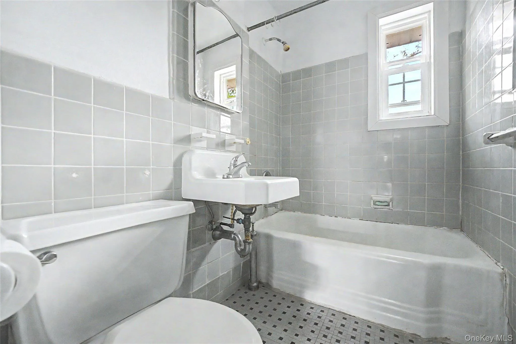 22637 Union Turnpike, New York, NY, 1 Bedroom Bedrooms, 3 Rooms Rooms,1 BathroomBathrooms,Residential,For Rent,Union,0,1033179 22637 Union Turnpike, New York, NY, 1 Bedroom Bedrooms, 3 Rooms Rooms,1 BathroomBathrooms,Residential,For Rent,Union,0,1033179