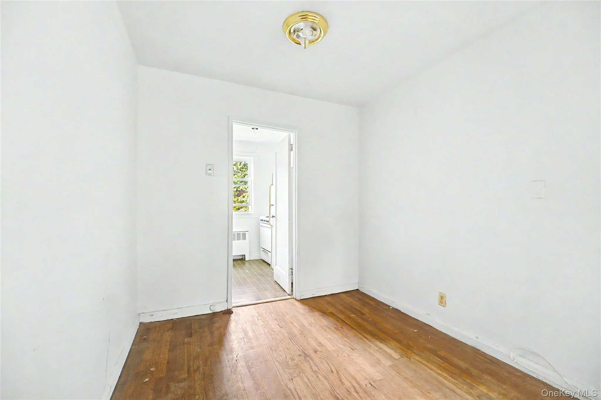 22637 Union Turnpike, New York, NY, 1 Bedroom Bedrooms, 3 Rooms Rooms,1 BathroomBathrooms,Residential,For Rent,Union,0,1033179 22637 Union Turnpike, New York, NY, 1 Bedroom Bedrooms, 3 Rooms Rooms,1 BathroomBathrooms,Residential,For Rent,Union,0,1033179
