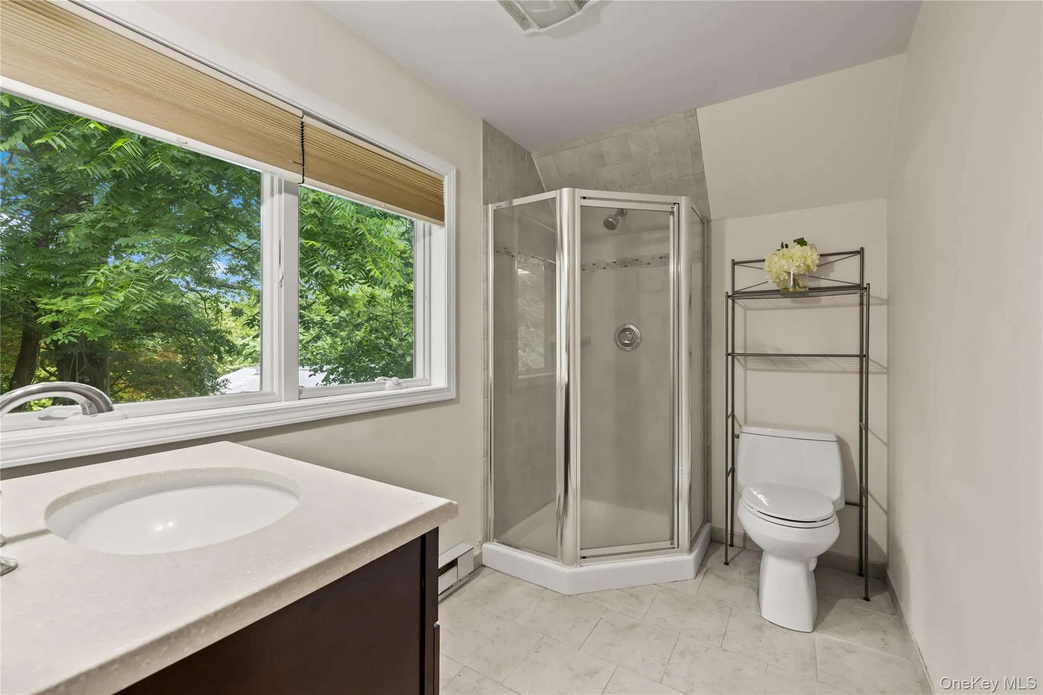 Bathroom 2 Bathroom 2