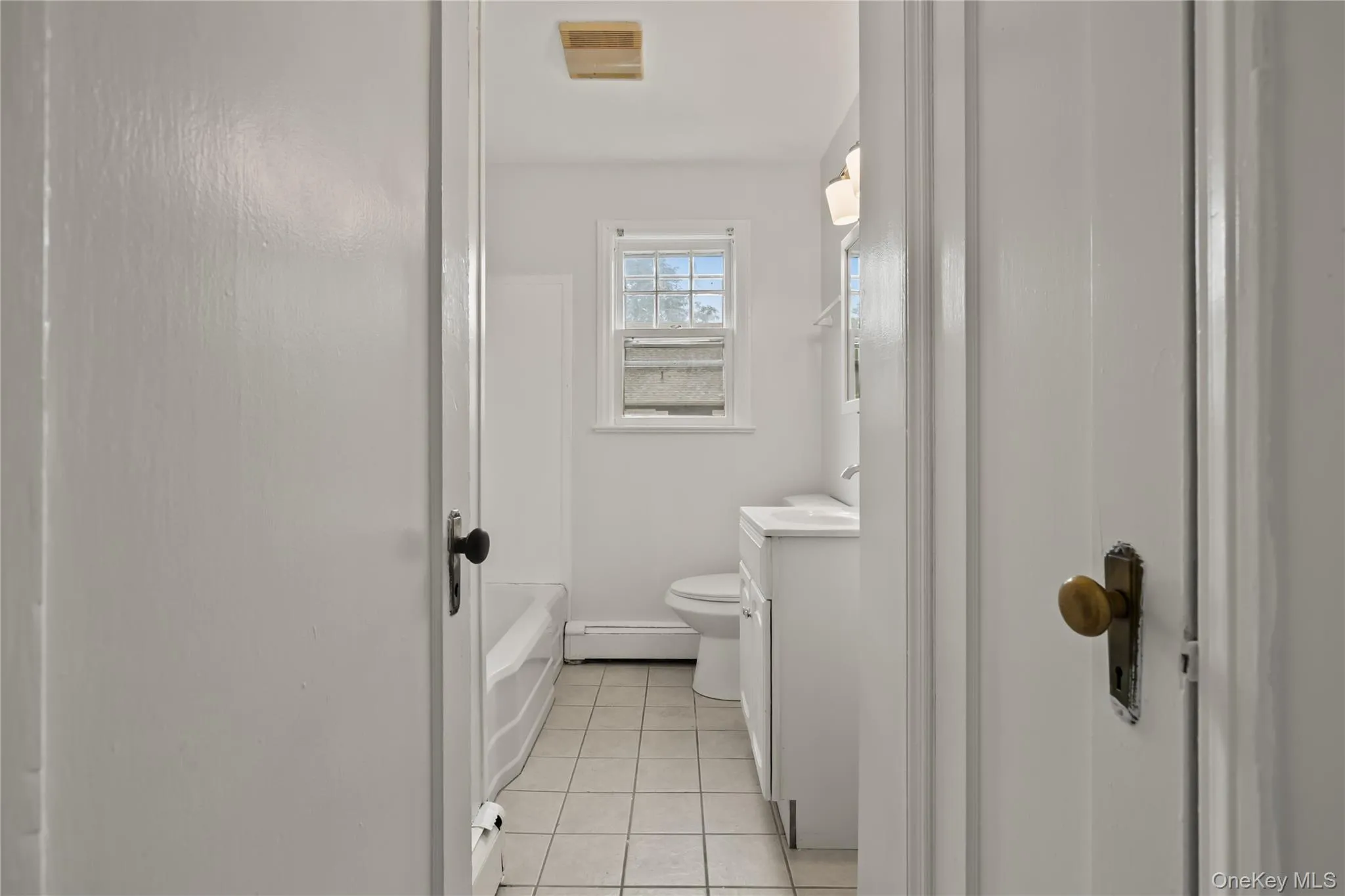 281-283 Old Haverstraw Road, Clarkstown, NY, 3 Bedrooms Bedrooms, 5 Rooms Rooms,2 BathroomsBathrooms,Residential,For Rent,Old Haverstraw,0,1033183 281-283 Old Haverstraw Road, Clarkstown, NY, 3 Bedrooms Bedrooms, 5 Rooms Rooms,2 BathroomsBathrooms,Residential,For Rent,Old Haverstraw,0,1033183