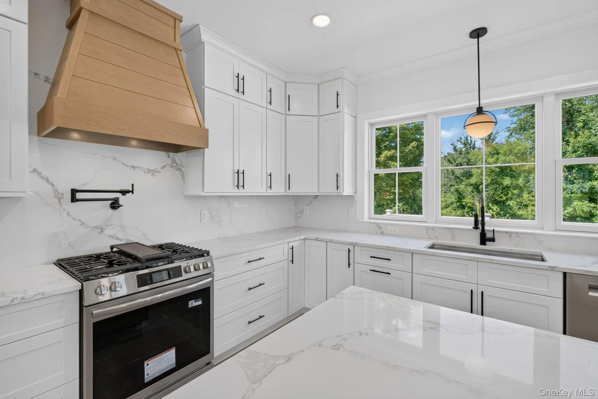 29 Peale Place, Montgomery, NY, 4 Bedrooms Bedrooms, 11 Rooms Rooms,2 BathroomsBathrooms,Residential,For Rent,Peale,0,1033185 29 Peale Place, Montgomery, NY, 4 Bedrooms Bedrooms, 11 Rooms Rooms,2 BathroomsBathrooms,Residential,For Rent,Peale,0,1033185