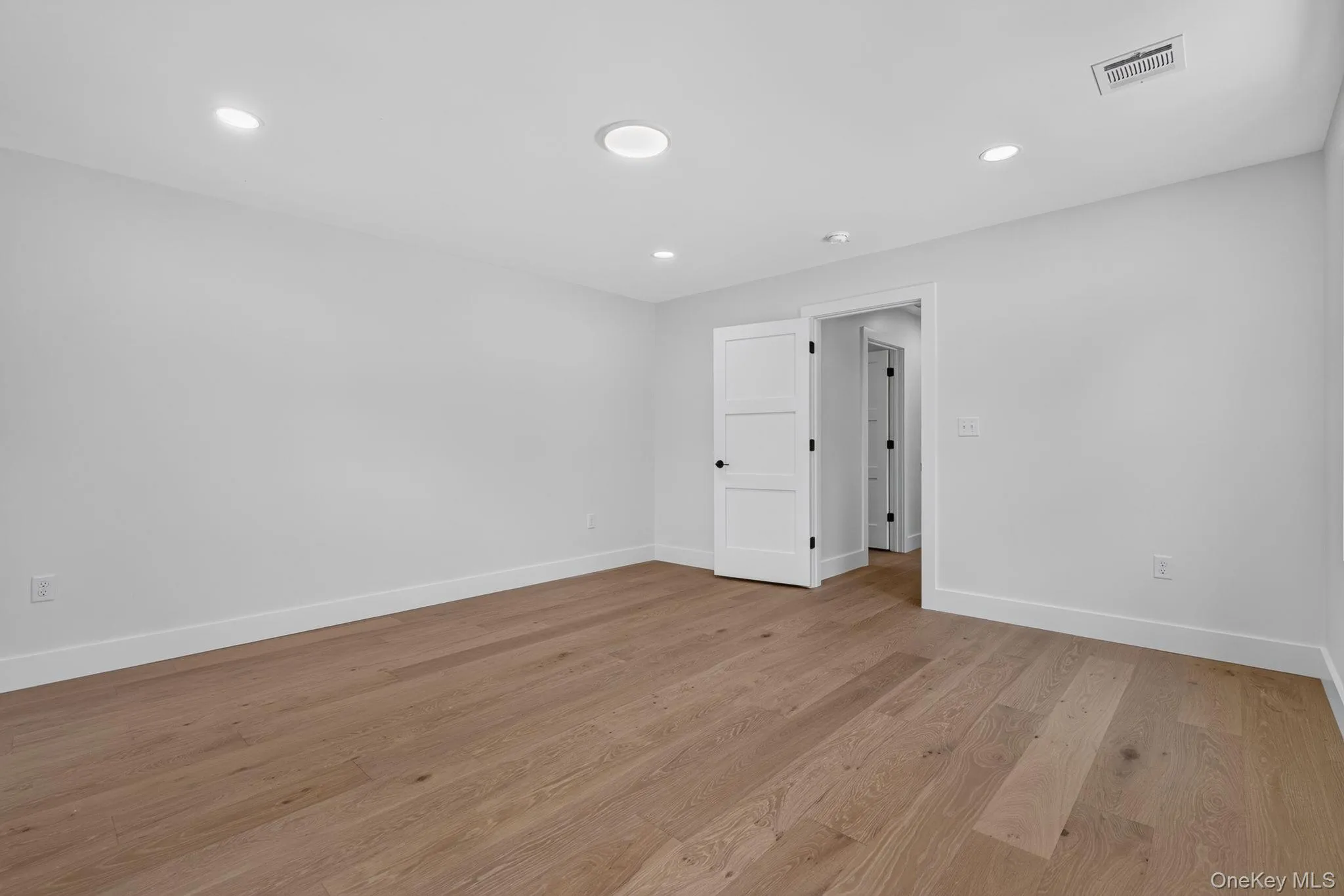 29 Peale Place, Montgomery, NY, 4 Bedrooms Bedrooms, 11 Rooms Rooms,2 BathroomsBathrooms,Residential,For Rent,Peale,0,1033185 29 Peale Place, Montgomery, NY, 4 Bedrooms Bedrooms, 11 Rooms Rooms,2 BathroomsBathrooms,Residential,For Rent,Peale,0,1033185