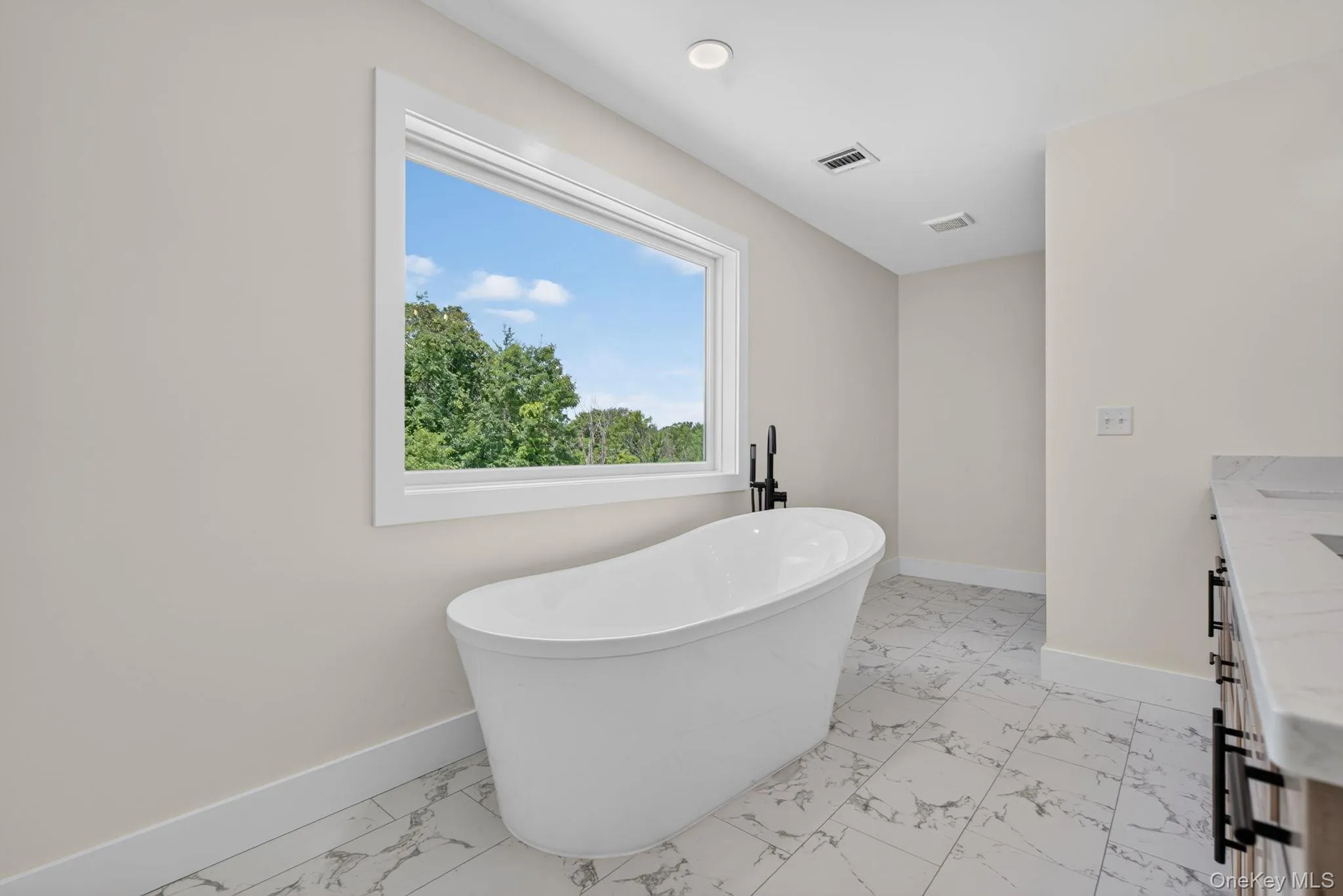 29 Peale Place, Montgomery, NY, 4 Bedrooms Bedrooms, 11 Rooms Rooms,2 BathroomsBathrooms,Residential,For Rent,Peale,0,1033185 29 Peale Place, Montgomery, NY, 4 Bedrooms Bedrooms, 11 Rooms Rooms,2 BathroomsBathrooms,Residential,For Rent,Peale,0,1033185