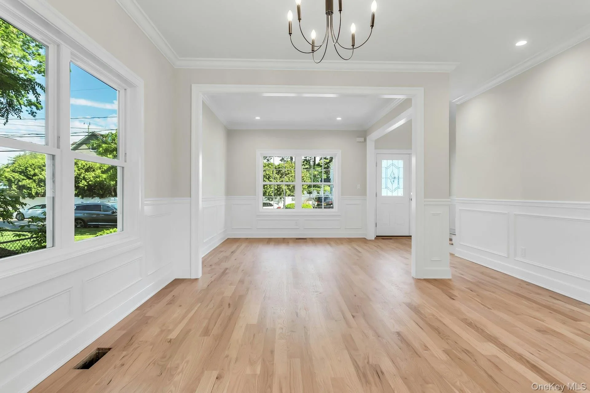 36 Michigan Avenue, Oyster Bay, NY, 5 Bedrooms Bedrooms, 9 Rooms Rooms,3 BathroomsBathrooms,Residential,For Rent,Michigan,0,1033192 36 Michigan Avenue, Oyster Bay, NY, 5 Bedrooms Bedrooms, 9 Rooms Rooms,3 BathroomsBathrooms,Residential,For Rent,Michigan,0,1033192