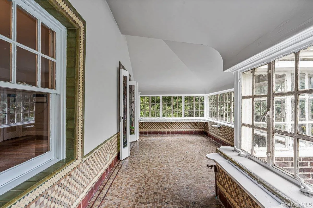 102-02 Ascan Avenue, New York, NY, 4 Bedrooms Bedrooms, 12 Rooms Rooms,3 BathroomsBathrooms,Residential,For Rent,Ascan,0,1033196 102-02 Ascan Avenue, New York, NY, 4 Bedrooms Bedrooms, 12 Rooms Rooms,3 BathroomsBathrooms,Residential,For Rent,Ascan,0,1033196