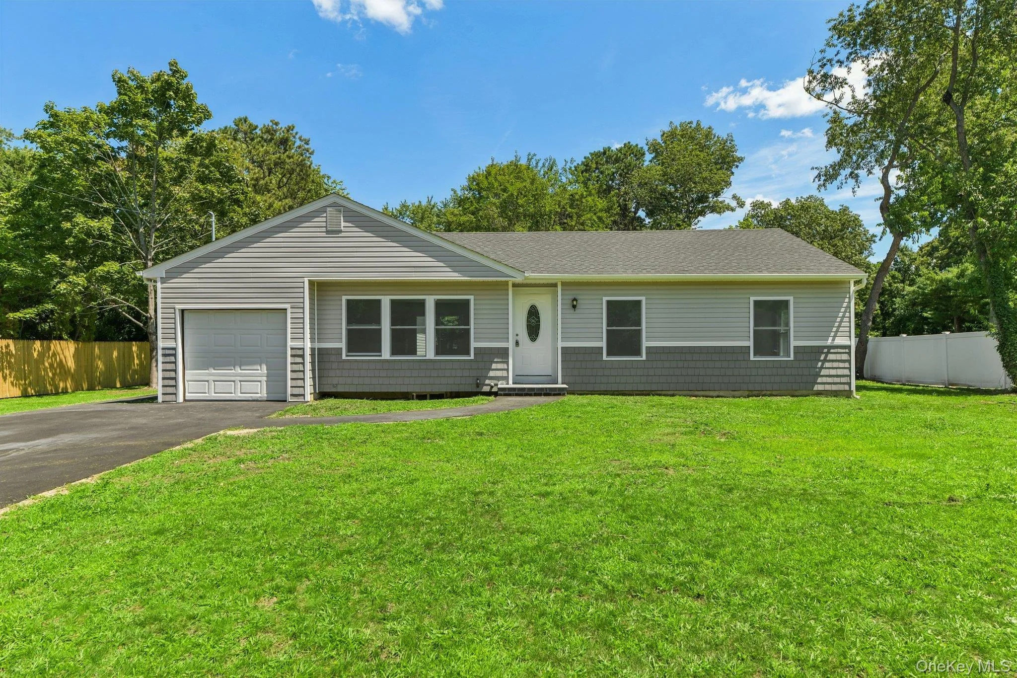 957 Bellmore Avenue, Islip, NY, 5 Bedrooms Bedrooms, 9 Rooms Rooms,3 BathroomsBathrooms,Residential,For Rent,Bellmore,0,1033199 957 Bellmore Avenue, Islip, NY, 5 Bedrooms Bedrooms, 9 Rooms Rooms,3 BathroomsBathrooms,Residential,For Rent,Bellmore,0,1033199