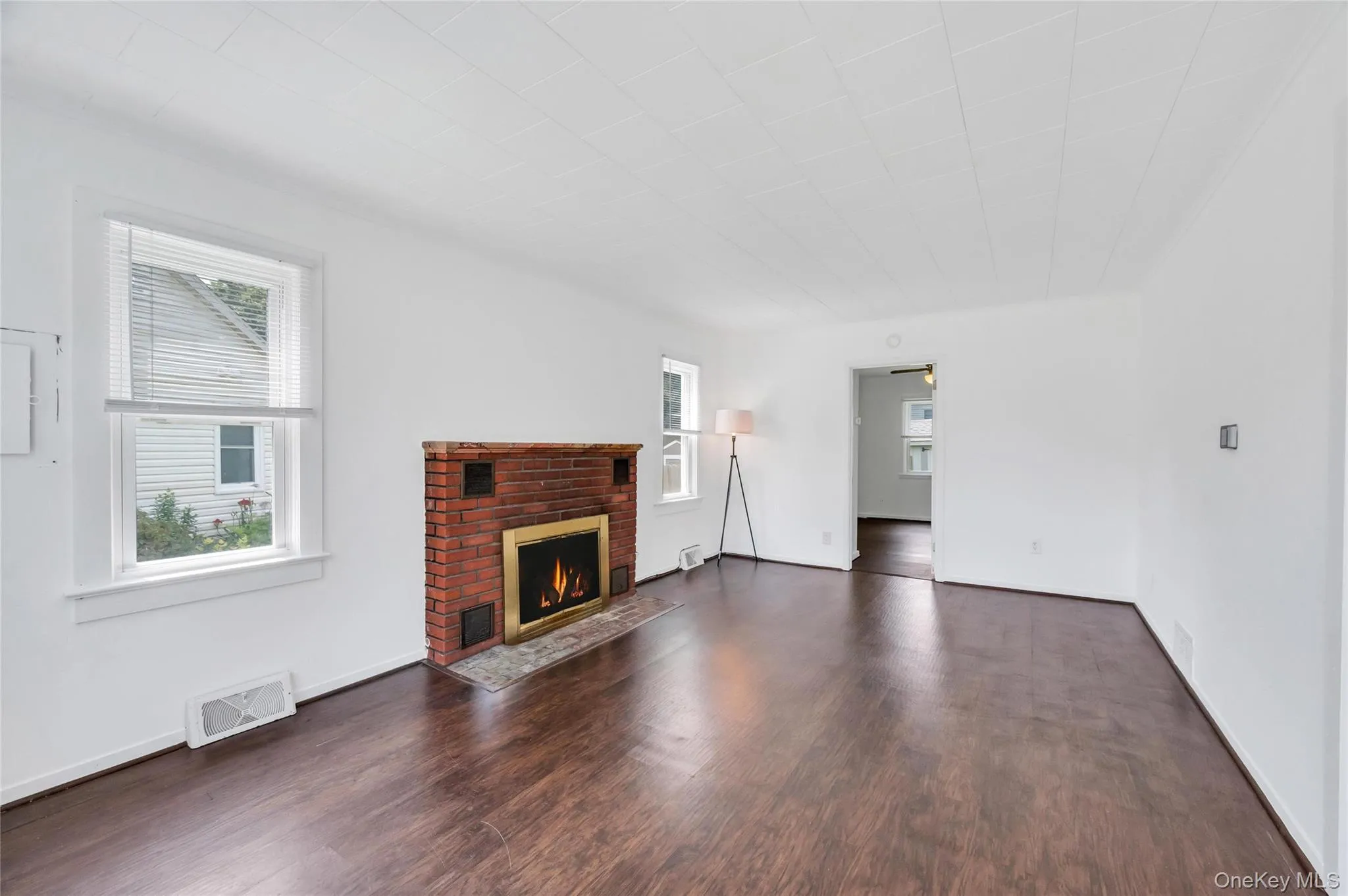 34 Shore Drive, Livingston, NY, 2 Bedrooms Bedrooms, 4 Rooms Rooms,1 BathroomBathrooms,Residential,For Rent,Shore,0,1033202 34 Shore Drive, Livingston, NY, 2 Bedrooms Bedrooms, 4 Rooms Rooms,1 BathroomBathrooms,Residential,For Rent,Shore,0,1033202