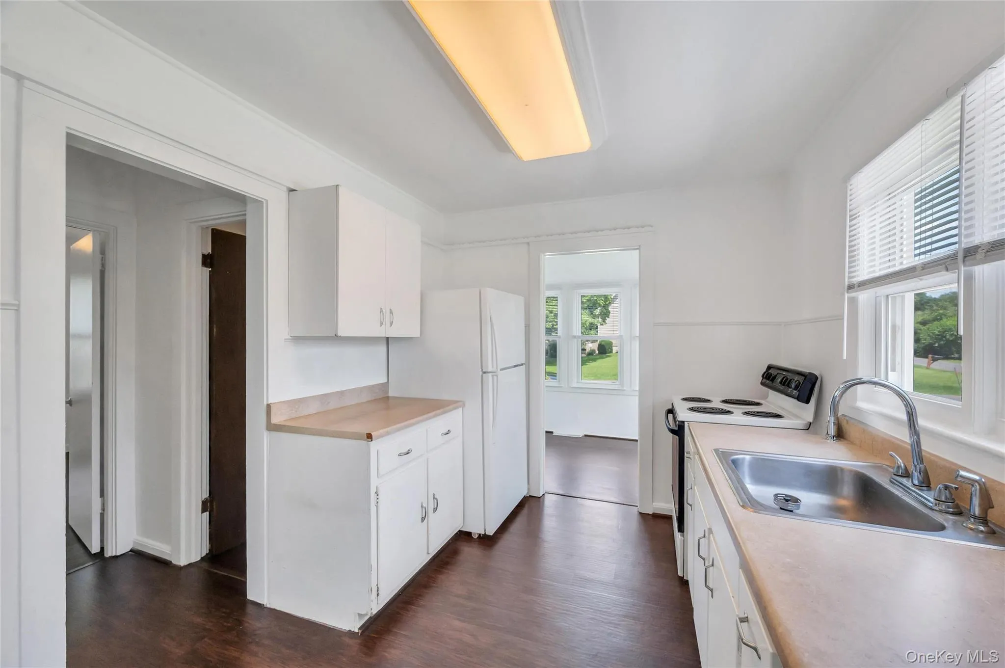 34 Shore Drive, Livingston, NY, 2 Bedrooms Bedrooms, 4 Rooms Rooms,1 BathroomBathrooms,Residential,For Rent,Shore,0,1033202 34 Shore Drive, Livingston, NY, 2 Bedrooms Bedrooms, 4 Rooms Rooms,1 BathroomBathrooms,Residential,For Rent,Shore,0,1033202